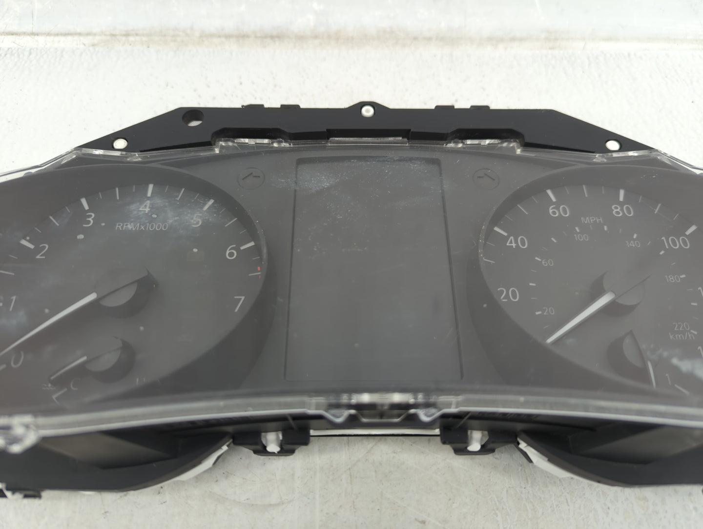 2019-2020 Nissan Rogue Instrument Cluster Speedometer Gauges P/N:248107FL0A Fits Fits 2019 2020 OEM Used Auto Parts - Oemuse