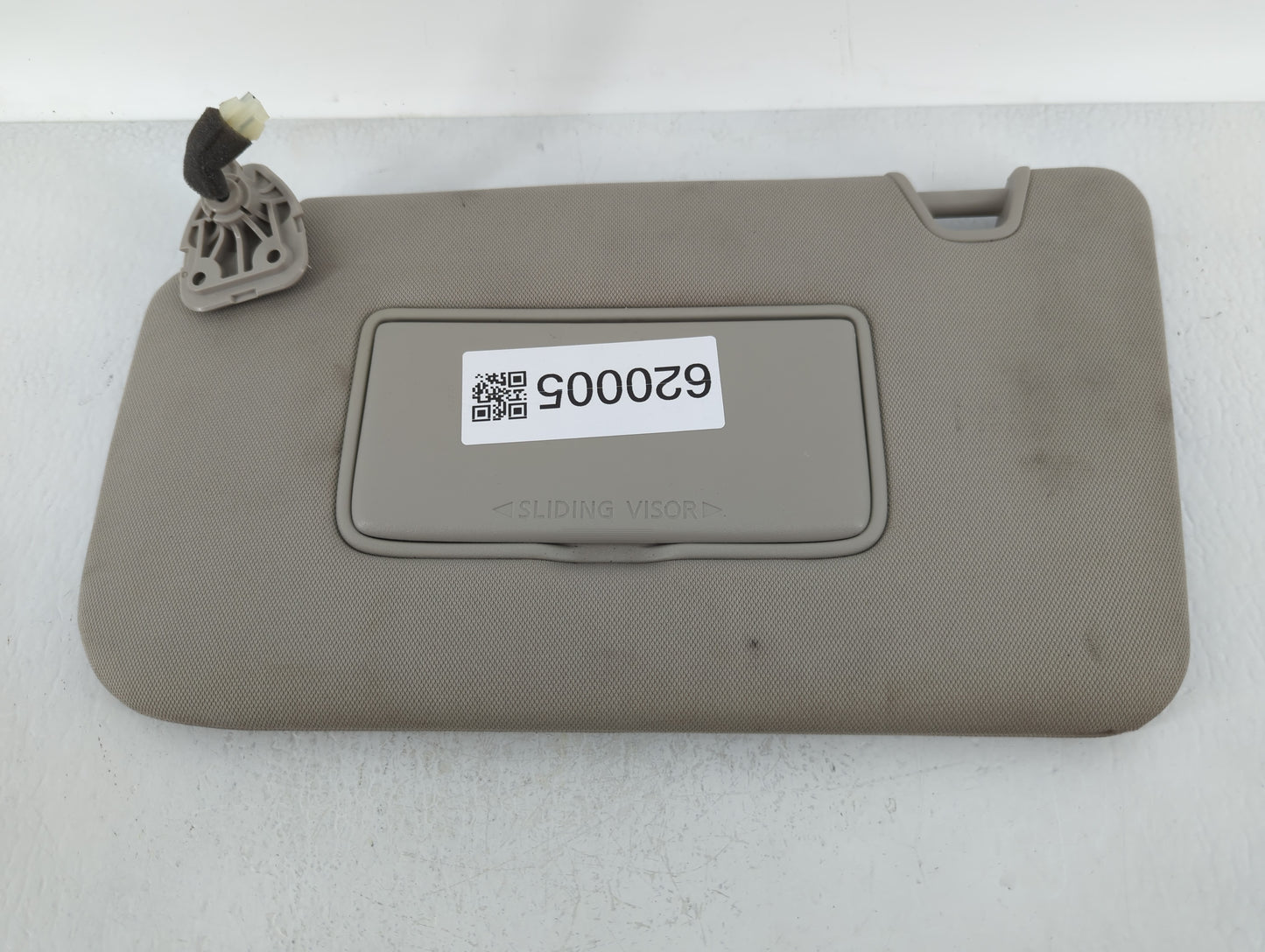 2018-2020 Nissan Rogue Sun Visor Shade Replacement Driver Left Mirror Fits Fits 2018 2019 2020 OEM Used Auto Parts - Oemused