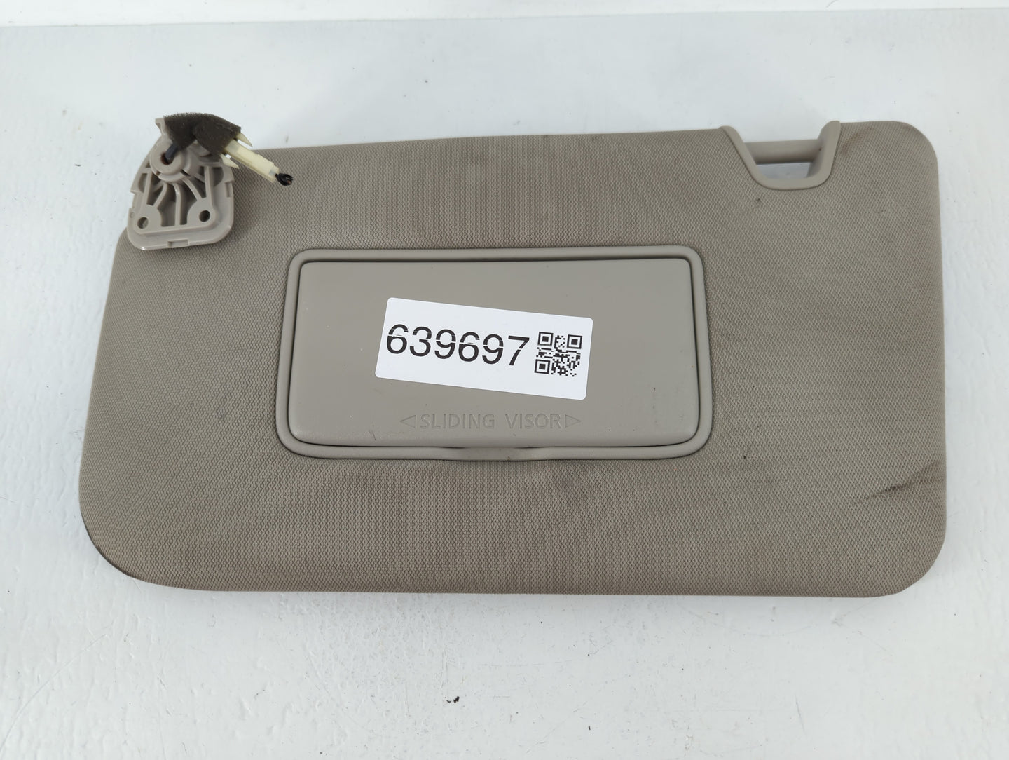 2018-2020 Nissan Rogue Sun Visor Shade Replacement Passenger Right Mirror Fits Fits 2018 2019 2020 OEM Used Auto Parts - Oem
