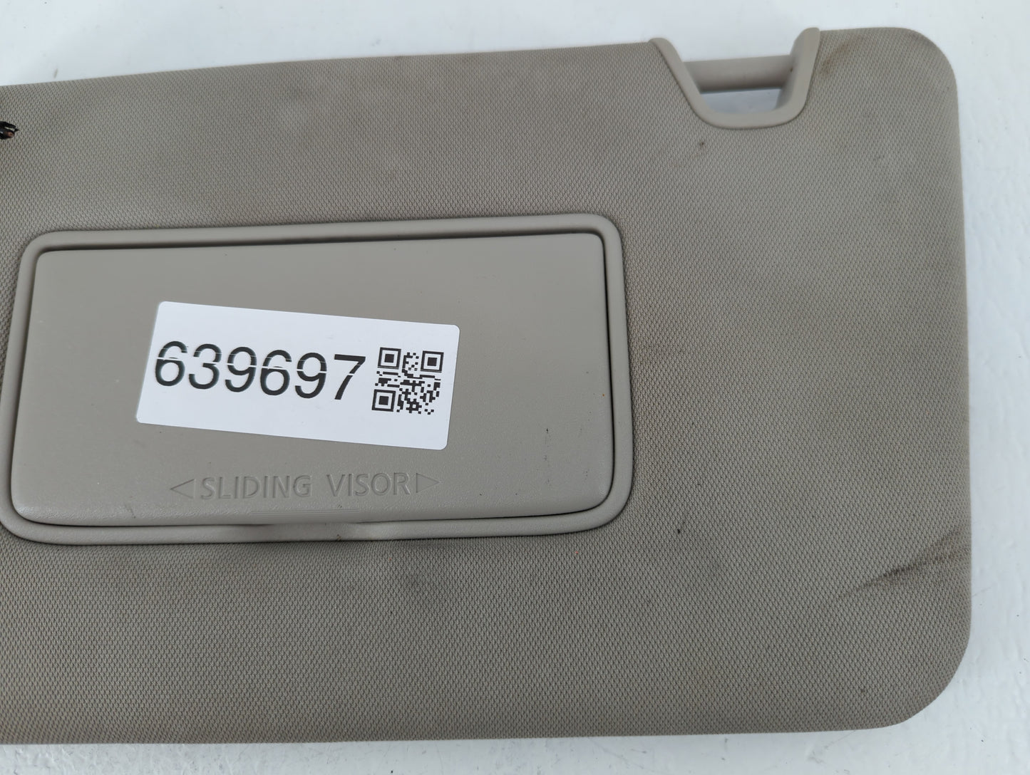 2018-2020 Nissan Rogue Sun Visor Shade Replacement Passenger Right Mirror Fits Fits 2018 2019 2020 OEM Used Auto Parts - Oem