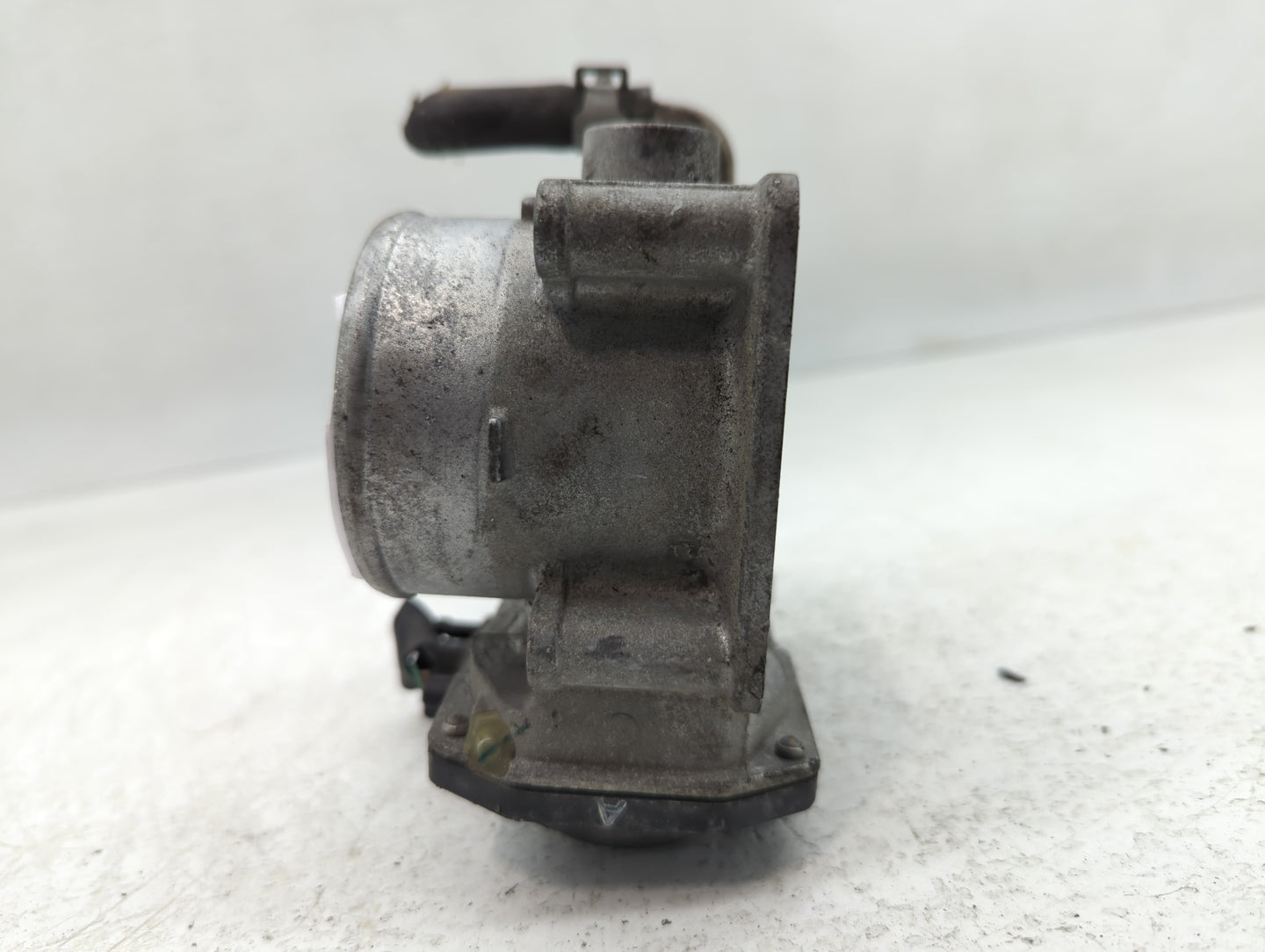 2014-2020 Nissan Rogue Throttle Body P/N:3TA60-01 C Fits Fits 2013 2014 2015 2016 2017 2018 2019 2020 OEM Used Auto Parts - 