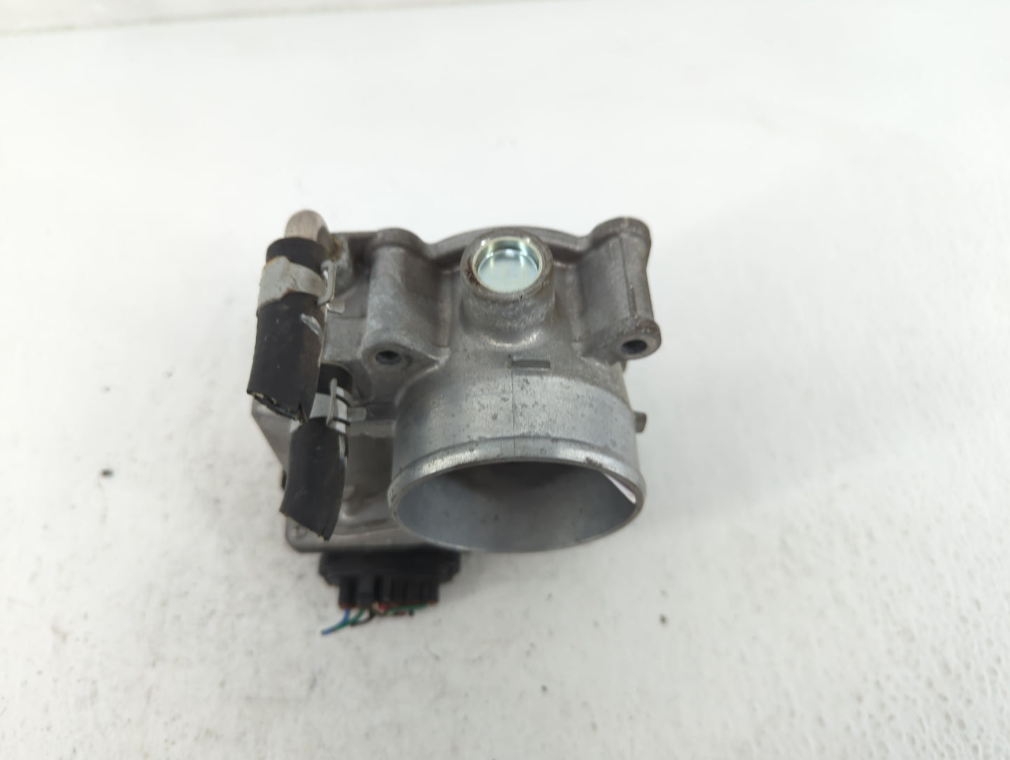 2014-2020 Nissan Rogue Throttle Body P/N:3TA60-01 C Fits Fits 2013 2014 2015 2016 2017 2018 2019 2020 OEM Used Auto Parts - 