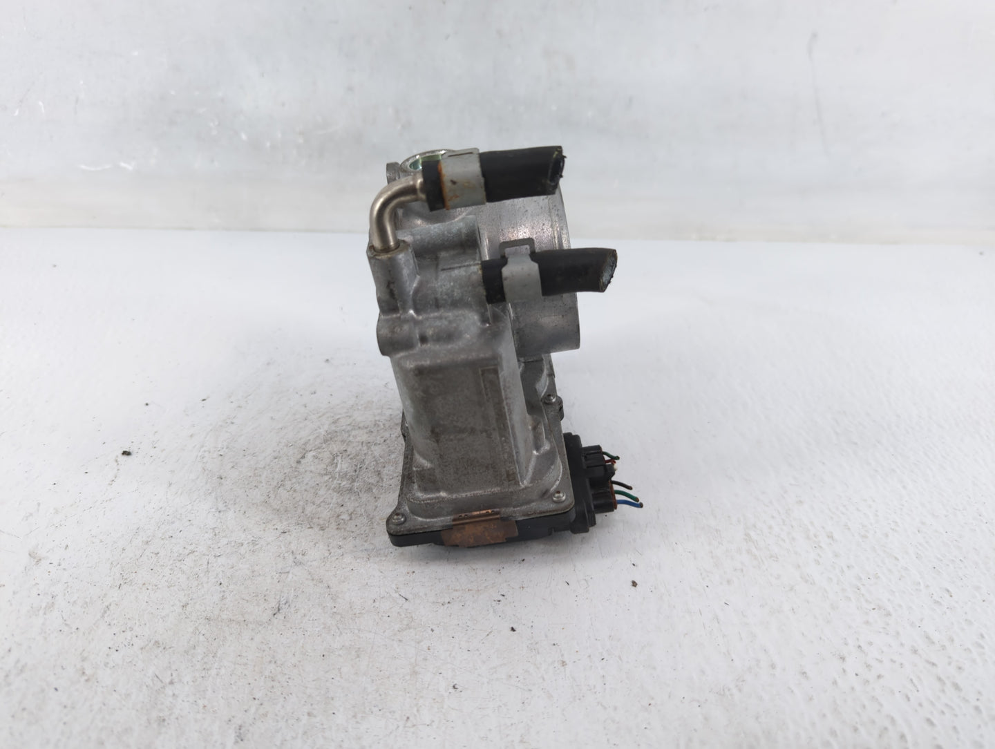 2014-2020 Nissan Rogue Throttle Body P/N:3TA60-01 C Fits Fits 2013 2014 2015 2016 2017 2018 2019 2020 OEM Used Auto Parts - 