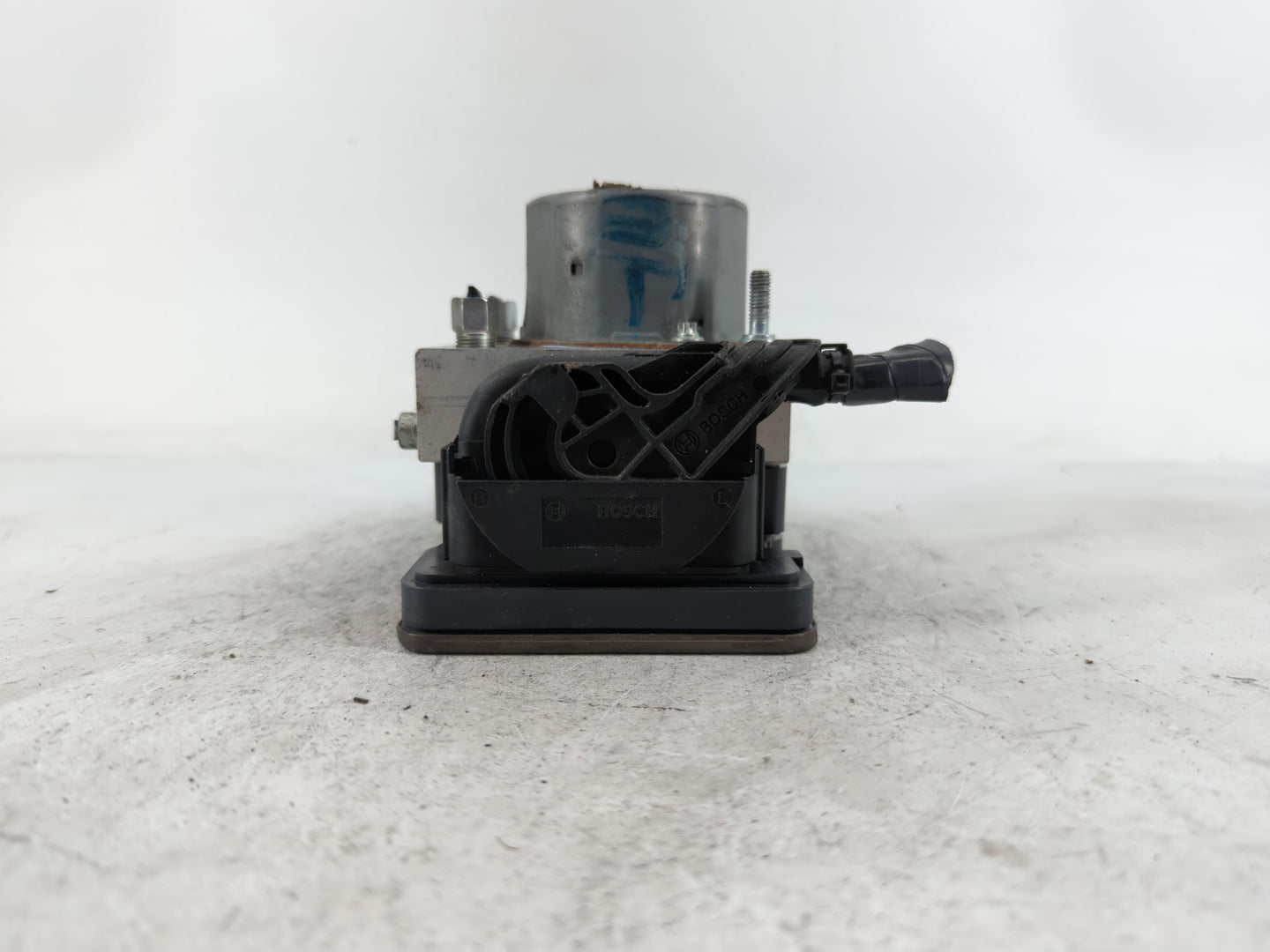 2019 Nissan Rogue ABS Pump Control Module Replacement P/N:47660 7FL 4A Fits OEM Used Auto Parts - Oemusedautoparts1.com