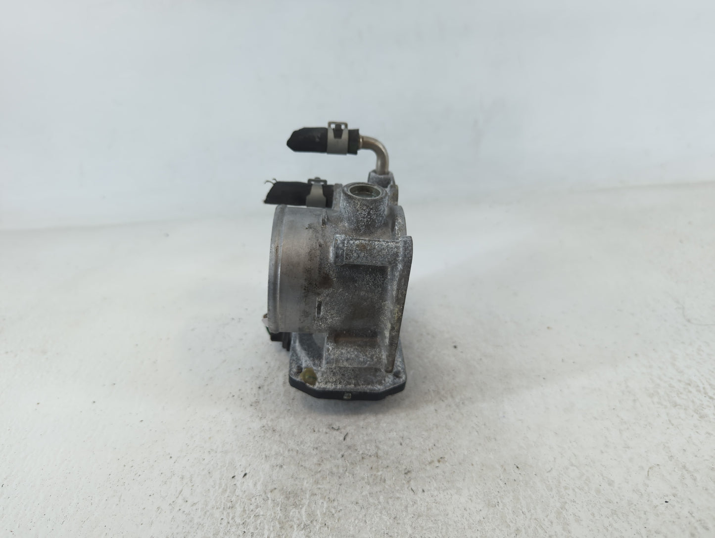 2014-2020 Nissan Rogue Throttle Body P/N:3TA60-01 C Fits Fits 2013 2014 2015 2016 2017 2018 2019 2020 OEM Used Auto Parts - 