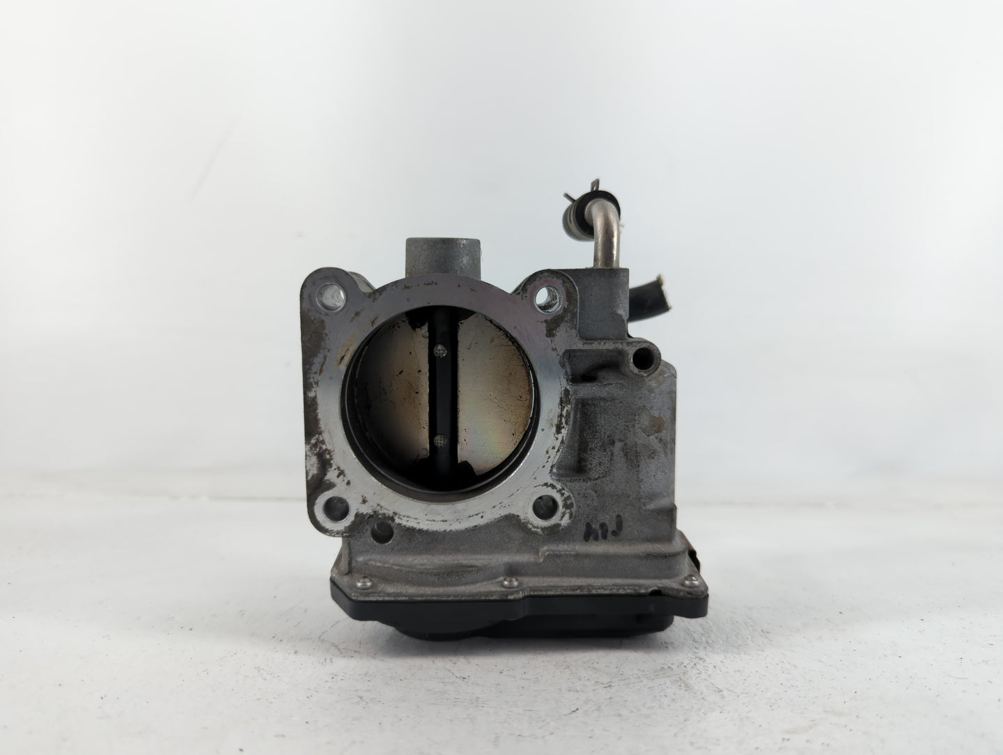 2014-2020 Nissan Rogue Throttle Body P/N:8F04 01742 3TA60-01 C Fits Fits 2013 2014 2015 2016 2017 2018 2019 2020 OEM Used Au