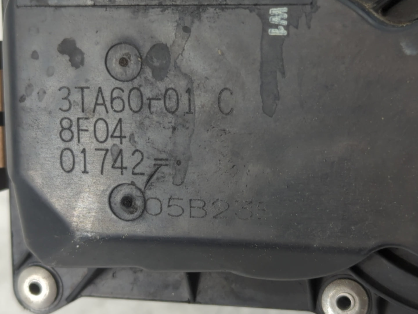 2014-2020 Nissan Rogue Throttle Body P/N:8F04 01742 3TA60-01 C Fits Fits 2013 2014 2015 2016 2017 2018 2019 2020 OEM Used Au