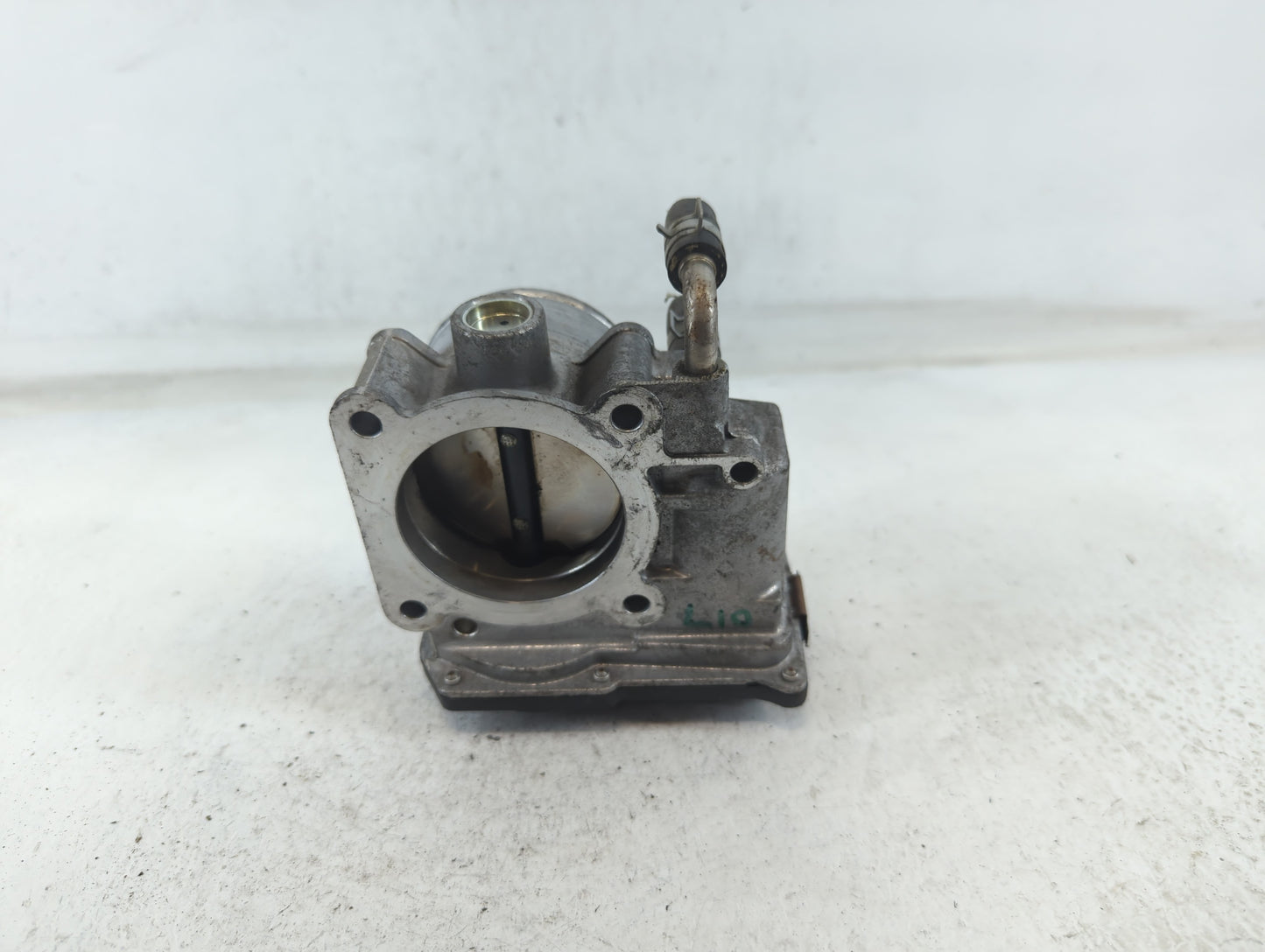 2014-2020 Nissan Rogue Throttle Body P/N:3TA60-01 Fits Fits 2013 2014 2015 2016 2017 2018 2019 2020 OEM Used Auto Parts - Oe