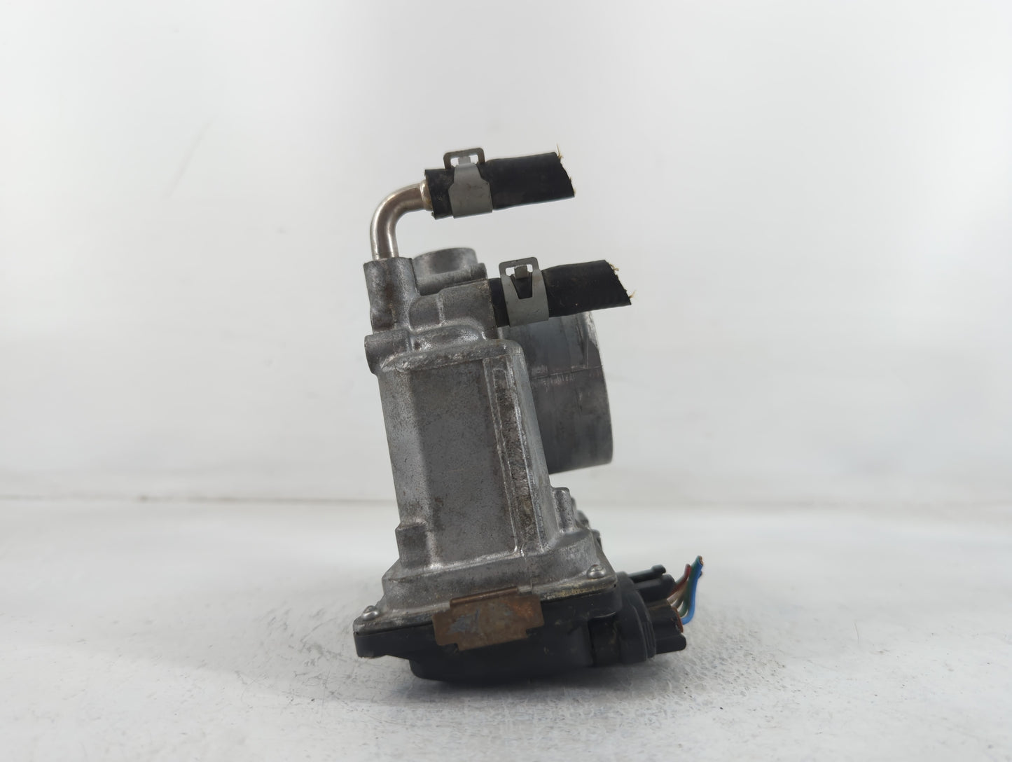 2014-2020 Nissan Rogue Throttle Body P/N:8J20 01558 3TA60-01 C Fits Fits 2013 2014 2015 2016 2017 2018 2019 2020 OEM Used Au