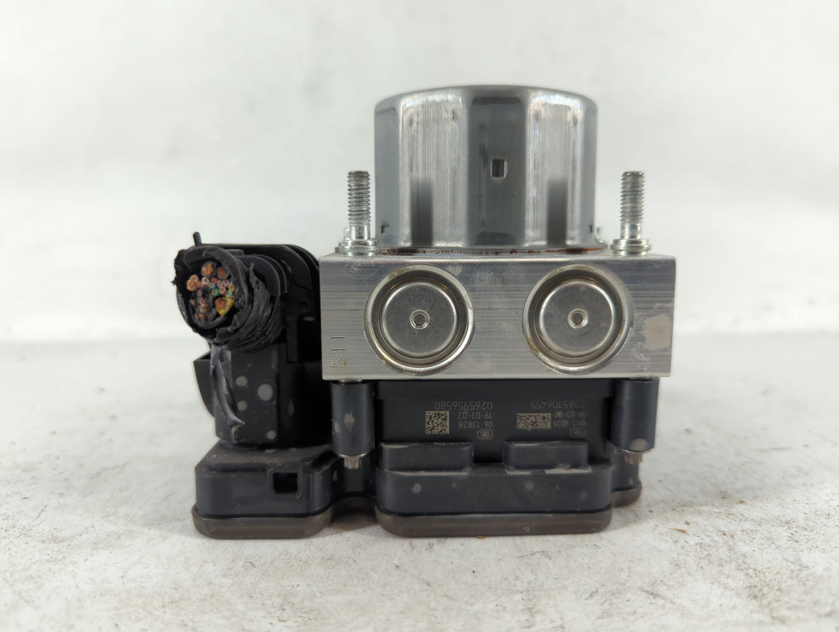 2019-2020 Nissan Rogue Anti-Lock Brake ABS Pump Module Actuator OEM P/N:269 909 47660 7FM1A Fits Fits 2019 2020 OEM Used Aut