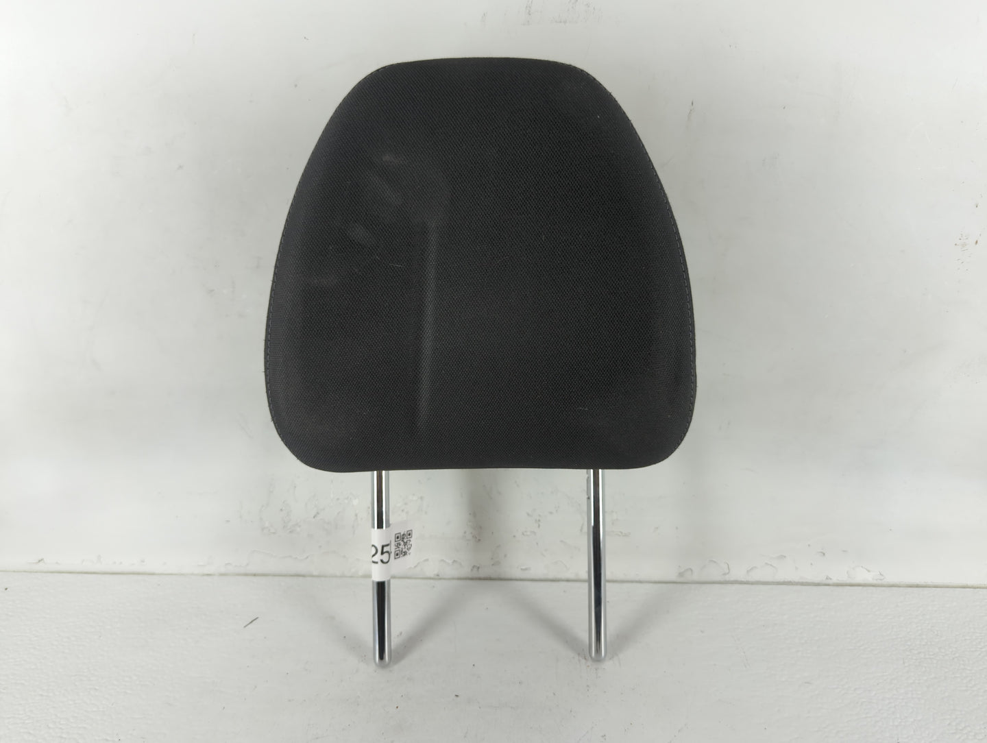 2018-2020 Nissan Rogue Headrest Head Rest Front Driver Passenger Seat Fits Fits 2018 2019 2020 OEM Used Auto Parts - Oemused