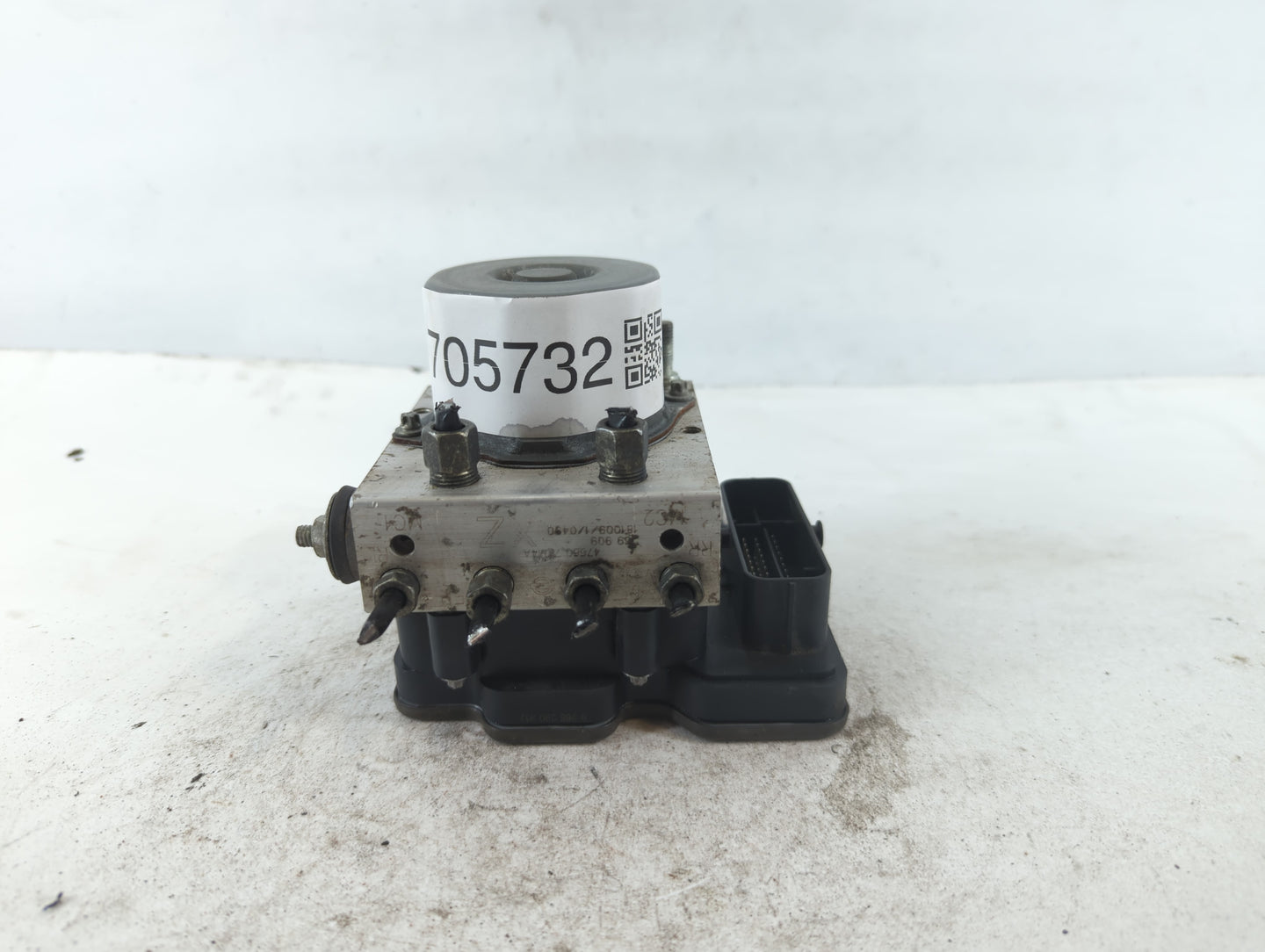 2019-2020 Nissan Rogue ABS Pump Control Module Replacement P/N:269 909 47660 Fits Fits 2019 2020 OEM Used Auto Parts - Oemus