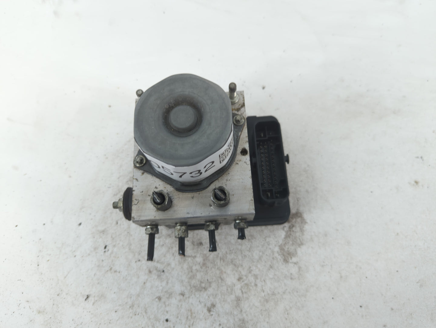 2019-2020 Nissan Rogue ABS Pump Control Module Replacement P/N:269 909 47660 Fits Fits 2019 2020 OEM Used Auto Parts - Oemus