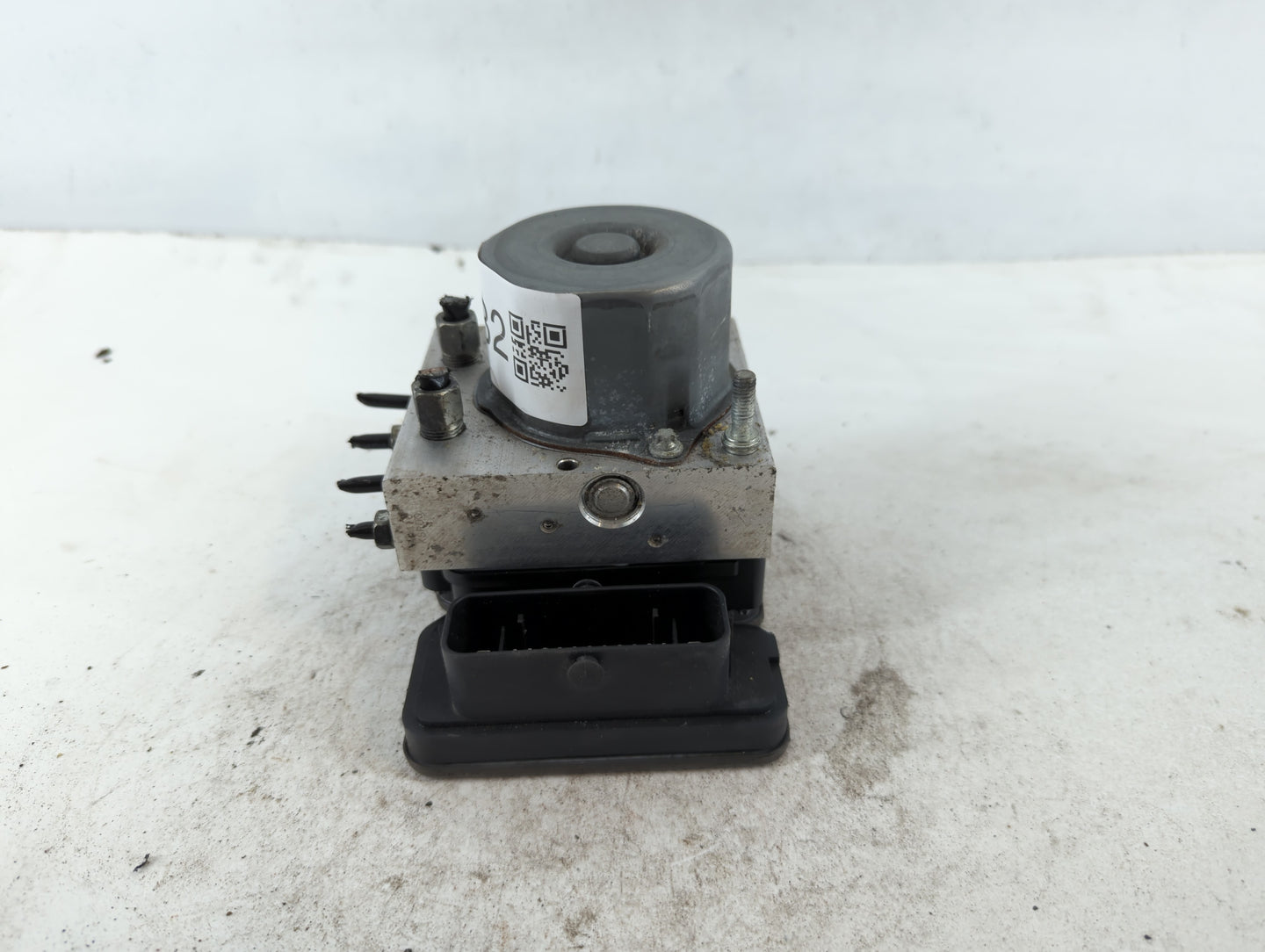 2019-2020 Nissan Rogue ABS Pump Control Module Replacement P/N:269 909 47660 Fits Fits 2019 2020 OEM Used Auto Parts - Oemus