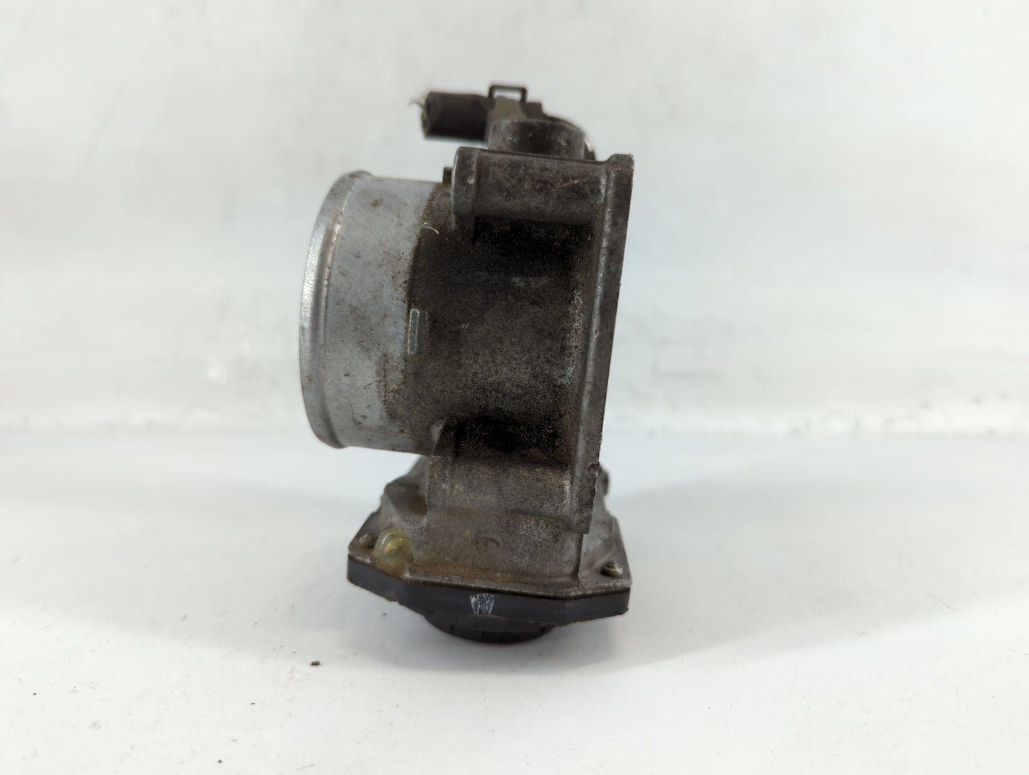 2014-2020 Nissan Rogue Throttle Body P/N:3TA60-01 C Fits Fits 2013 2014 2015 2016 2017 2018 2019 2020 OEM Used Auto Parts - 