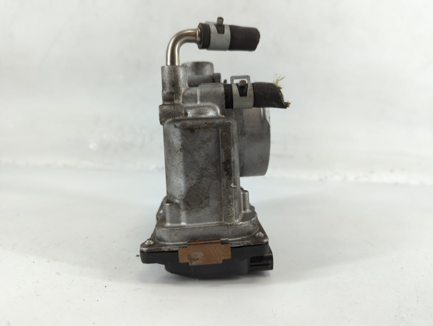 2014-2020 Nissan Rogue Throttle Body P/N:3TA60-01 C Fits Fits 2013 2014 2015 2016 2017 2018 2019 2020 OEM Used Auto Parts - 