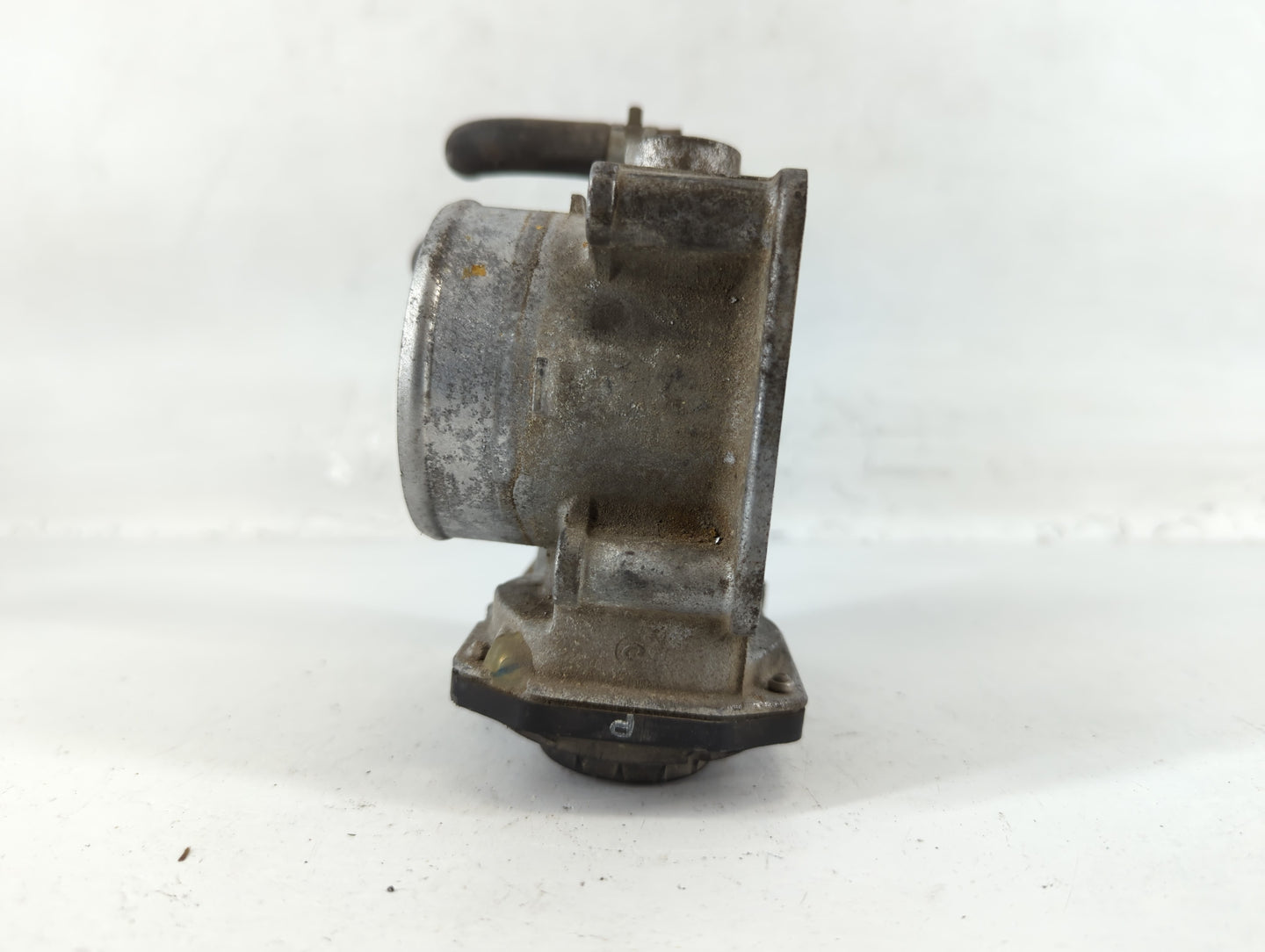2017-2019 Nissan Rogue Throttle Body P/N:3TA60-01 C Fits Fits 2017 2018 2019 OEM Used Auto Parts - Oemusedautoparts1.com