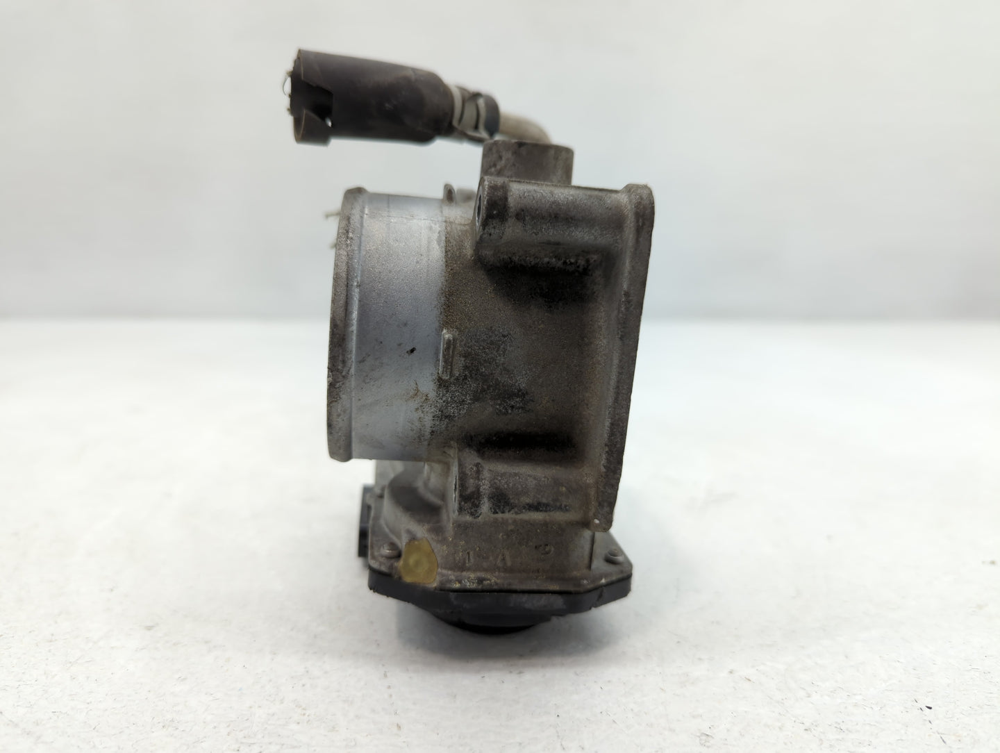 2017-2019 Nissan Rogue Throttle Body P/N:12B24H B0434, 9A09, 4BA60-01 Fits Fits 2017 2018 2019 OEM Used Auto Parts - Oemused