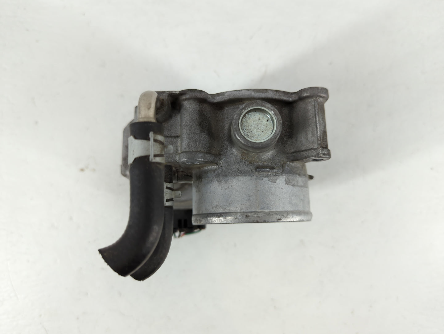 2014-2020 Nissan Rogue Throttle Body P/N:3TA60-01 C Fits Fits 2013 2014 2015 2016 2017 2018 2019 2020 OEM Used Auto Parts - 