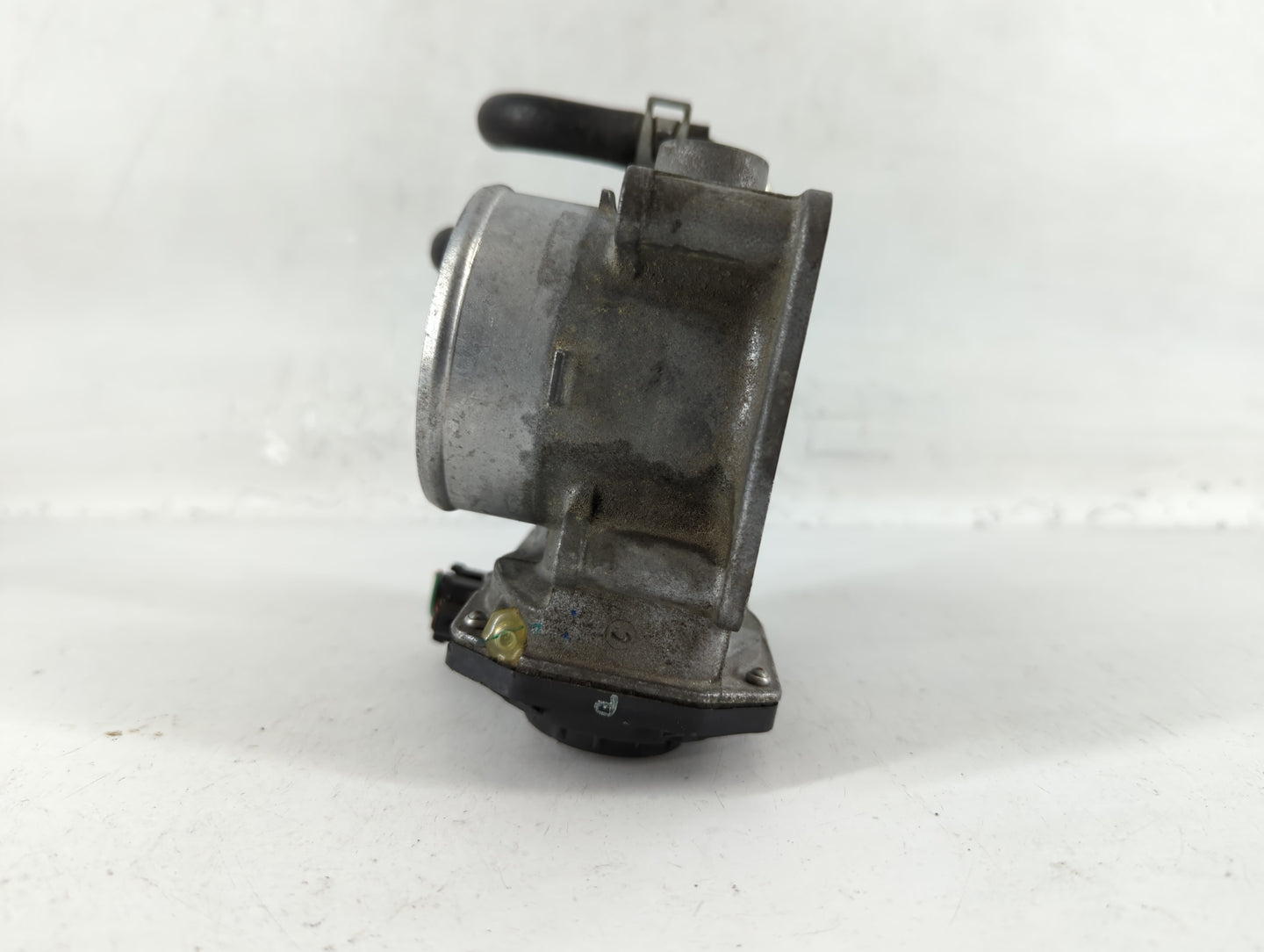 2014-2020 Nissan Rogue Throttle Body P/N:3TA60-01 C Fits Fits 2013 2014 2015 2016 2017 2018 2019 2020 OEM Used Auto Parts - 