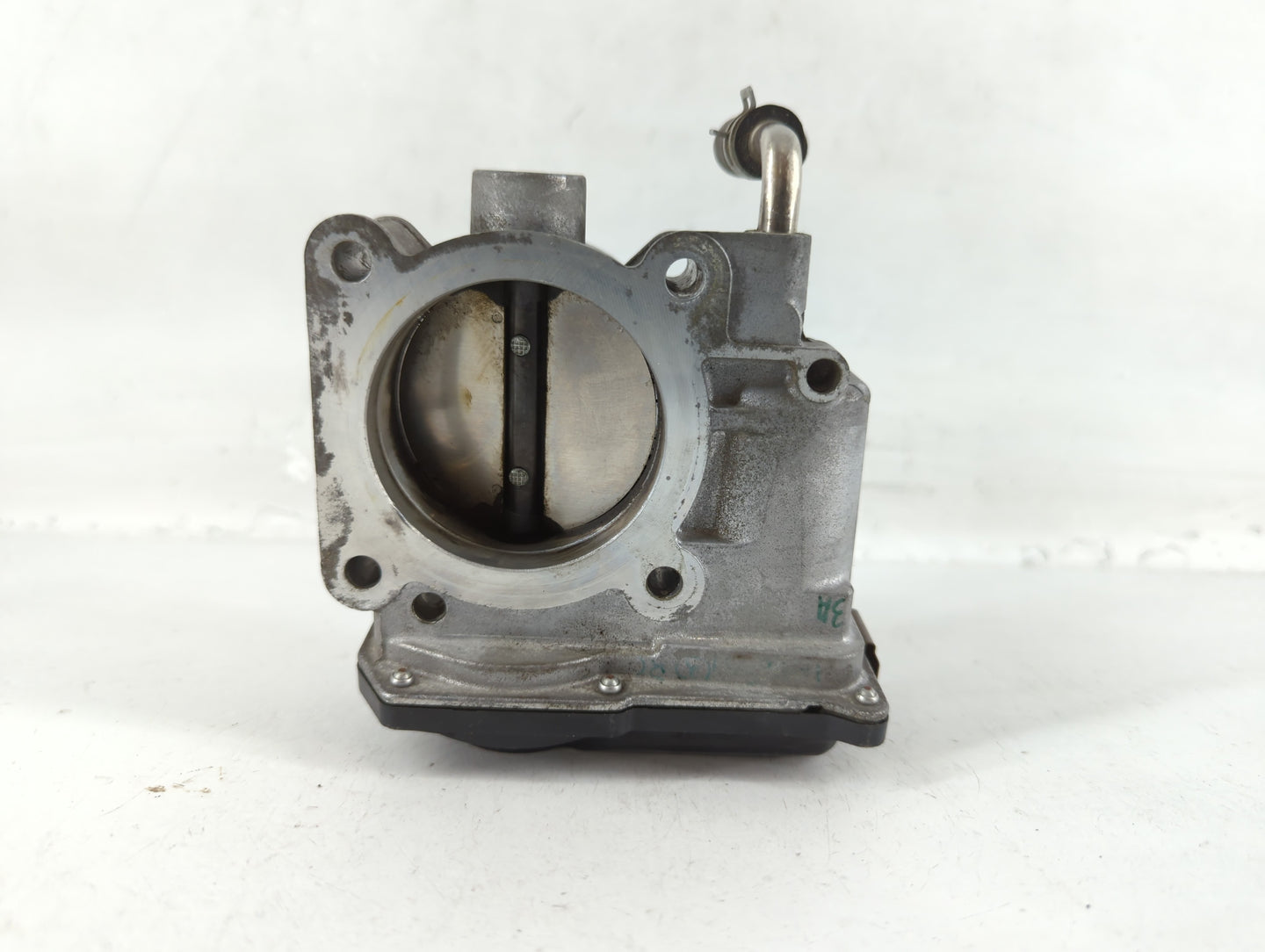 2014-2020 Nissan Rogue Throttle Body P/N:3TA60-01 C Fits Fits 2013 2014 2015 2016 2017 2018 2019 2020 OEM Used Auto Parts - 