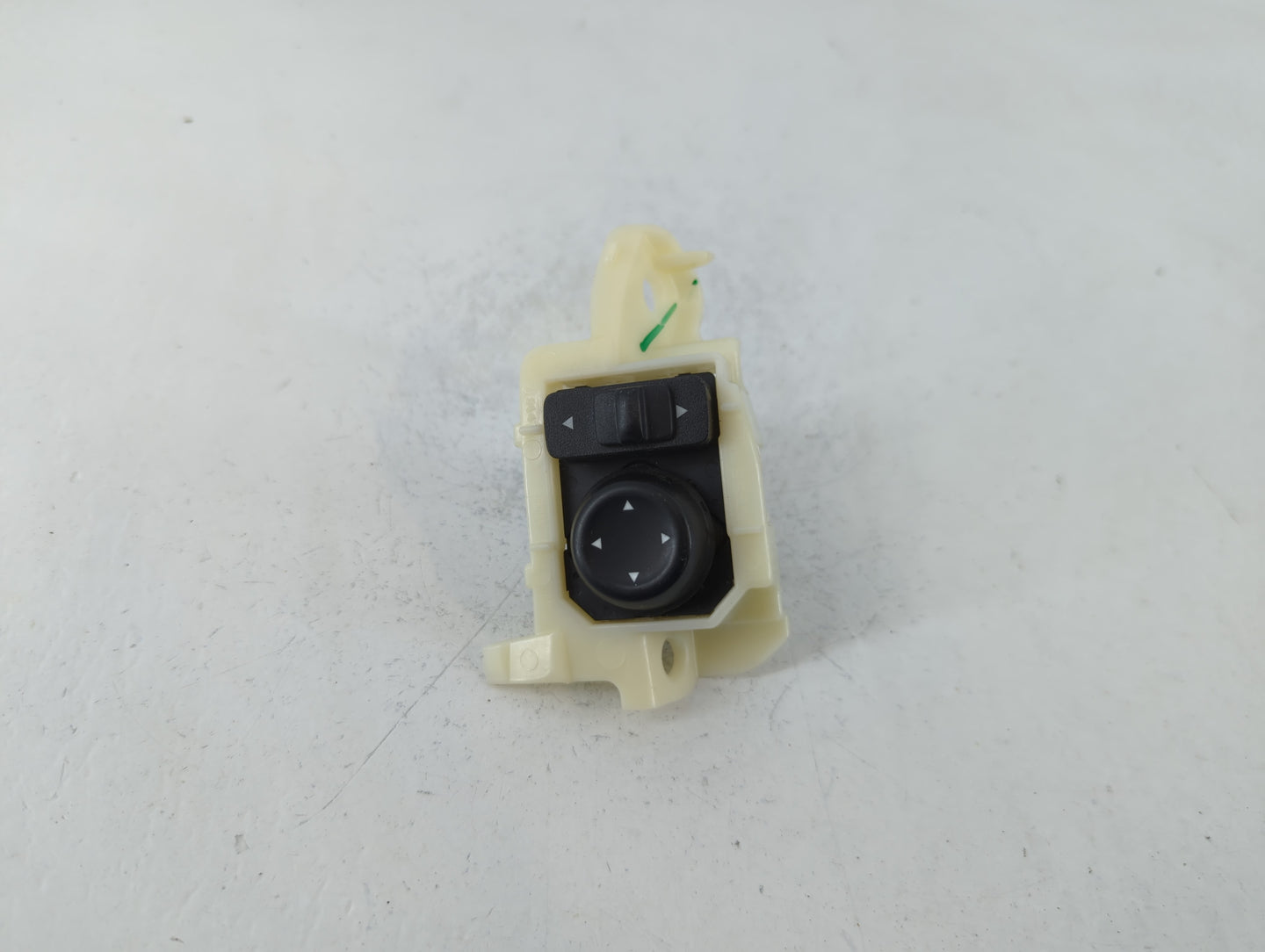 2014-2020 Nissan Rogue Master Power Window Switch Replacement Driver Side Left P/N:25570 3TB1A
0999 A Fits OEM Used Auto Par