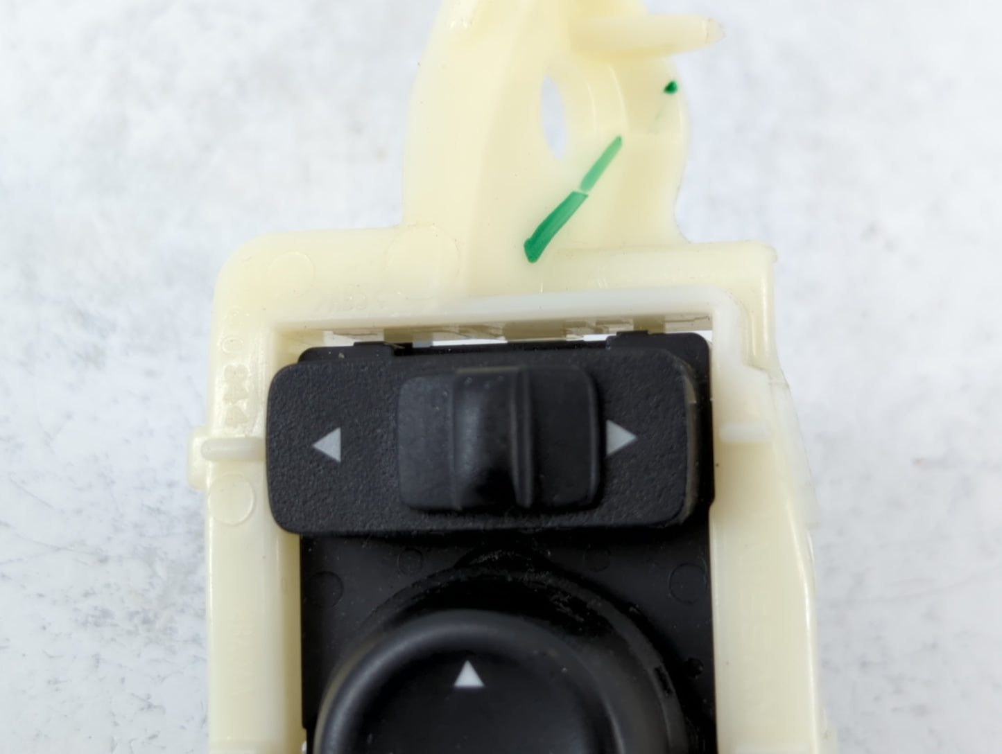 2014-2020 Nissan Rogue Master Power Window Switch Replacement Driver Side Left P/N:25570 3TB1A
0999 A Fits OEM Used Auto Par