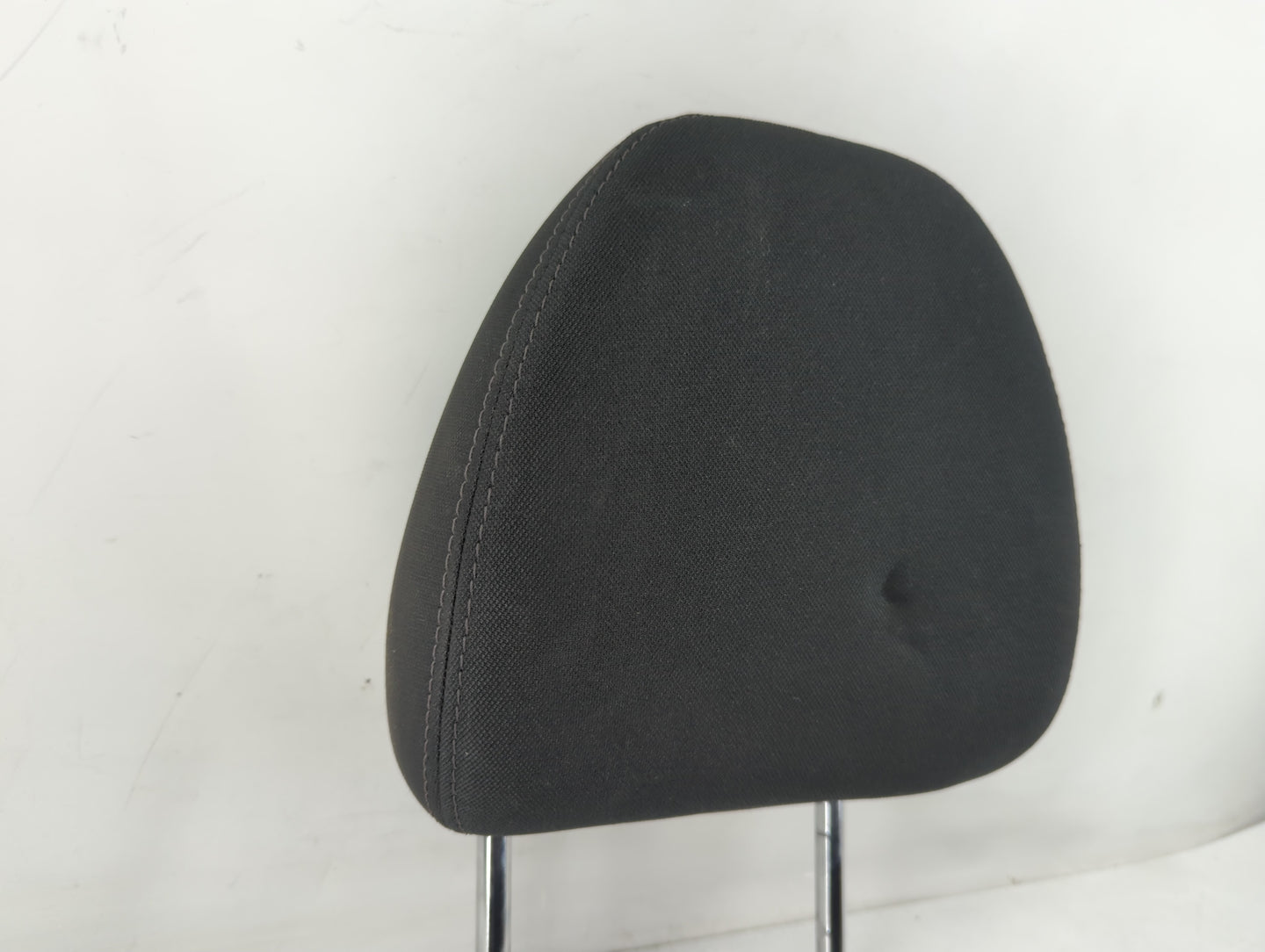 2018-2020 Nissan Rogue Headrest Head Rest Front Driver Passenger Seat Fits Fits 2018 2019 2020 OEM Used Auto Parts - Oemused