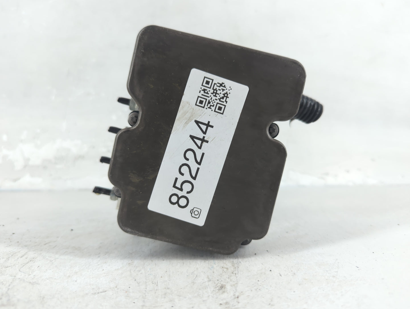 2019-2020 Nissan Rogue ABS Pump Control Module Replacement P/N:47660 7FM1A Fits Fits 2019 2020 OEM Used Auto Parts - Oemused