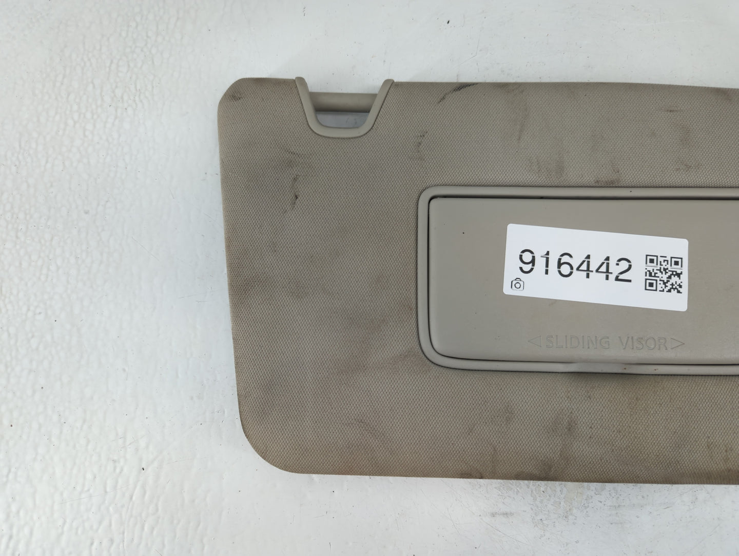 2018-2020 Nissan Rogue Sun Visor Shade Replacement Driver Left Mirror Fits Fits 2018 2019 2020 OEM Used Auto Parts - Oemused