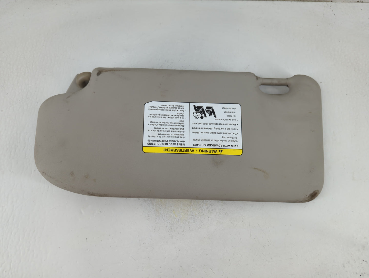 2019-2022 Nissan Rogue Sport Sun Visor Shade Replacement Passenger Right Mirror Fits Fits 2019 2020 2021 2022 OEM Used Auto 