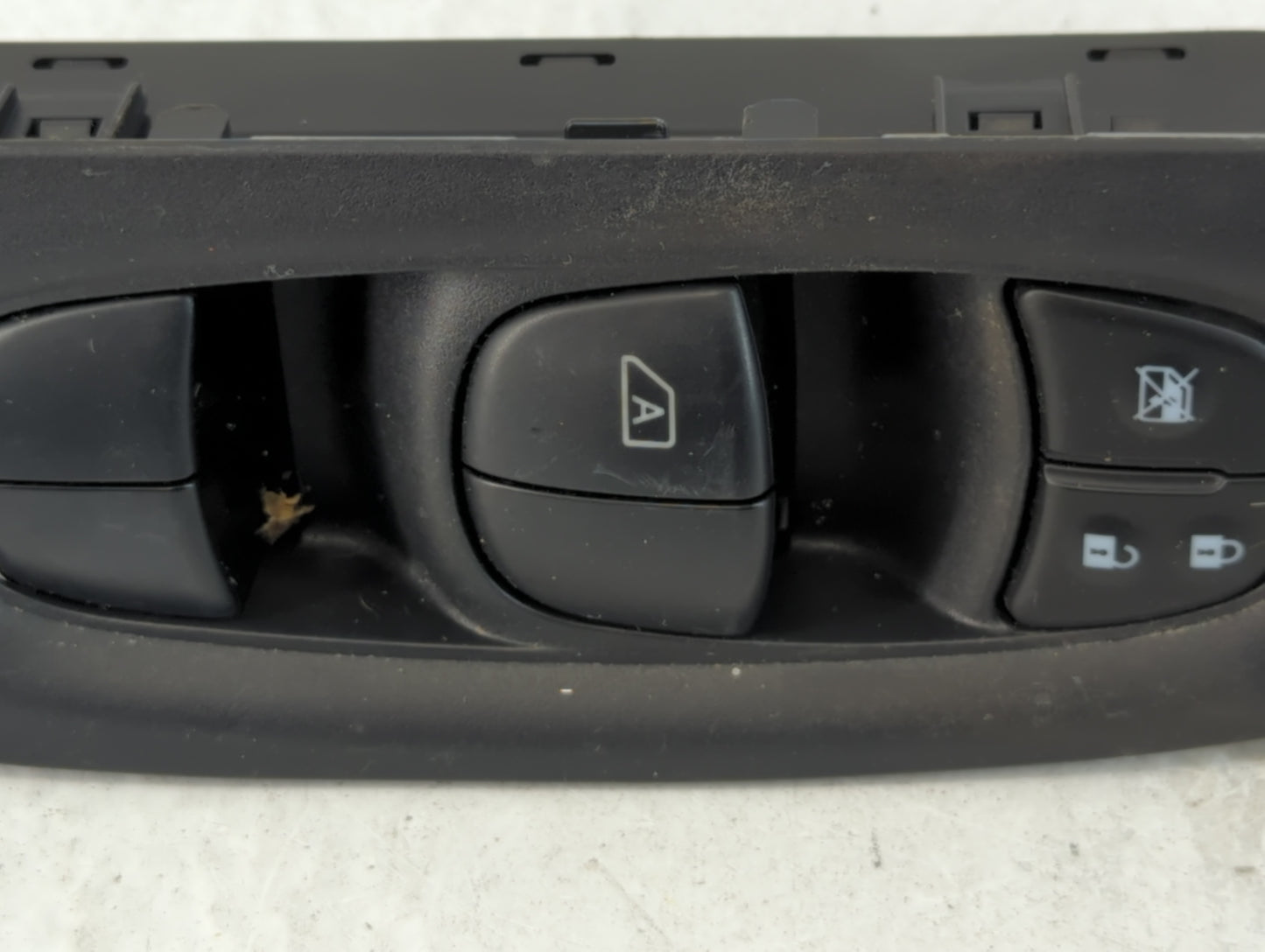 2017-2022 Nissan Rogue Sport Master Power Window Switch Replacement Driver Side Left P/N:25401 6MA0C Fits OEM Used Auto Part
