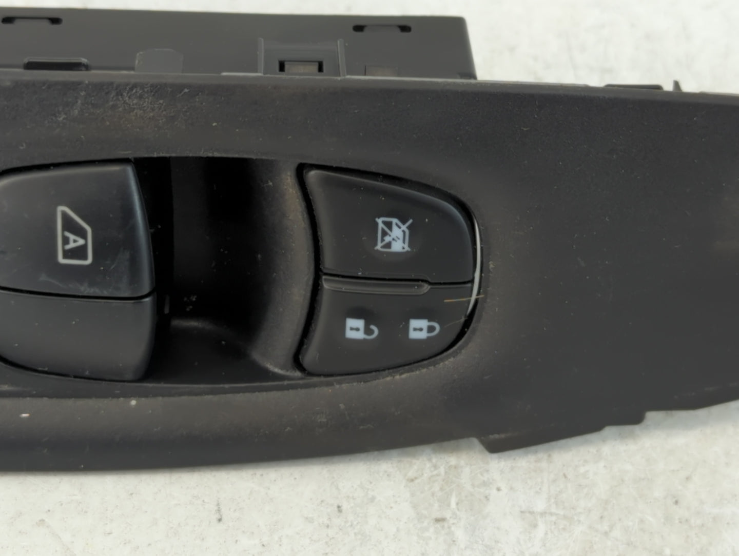 2017-2022 Nissan Rogue Sport Master Power Window Switch Replacement Driver Side Left P/N:25401 6MA0C Fits OEM Used Auto Part