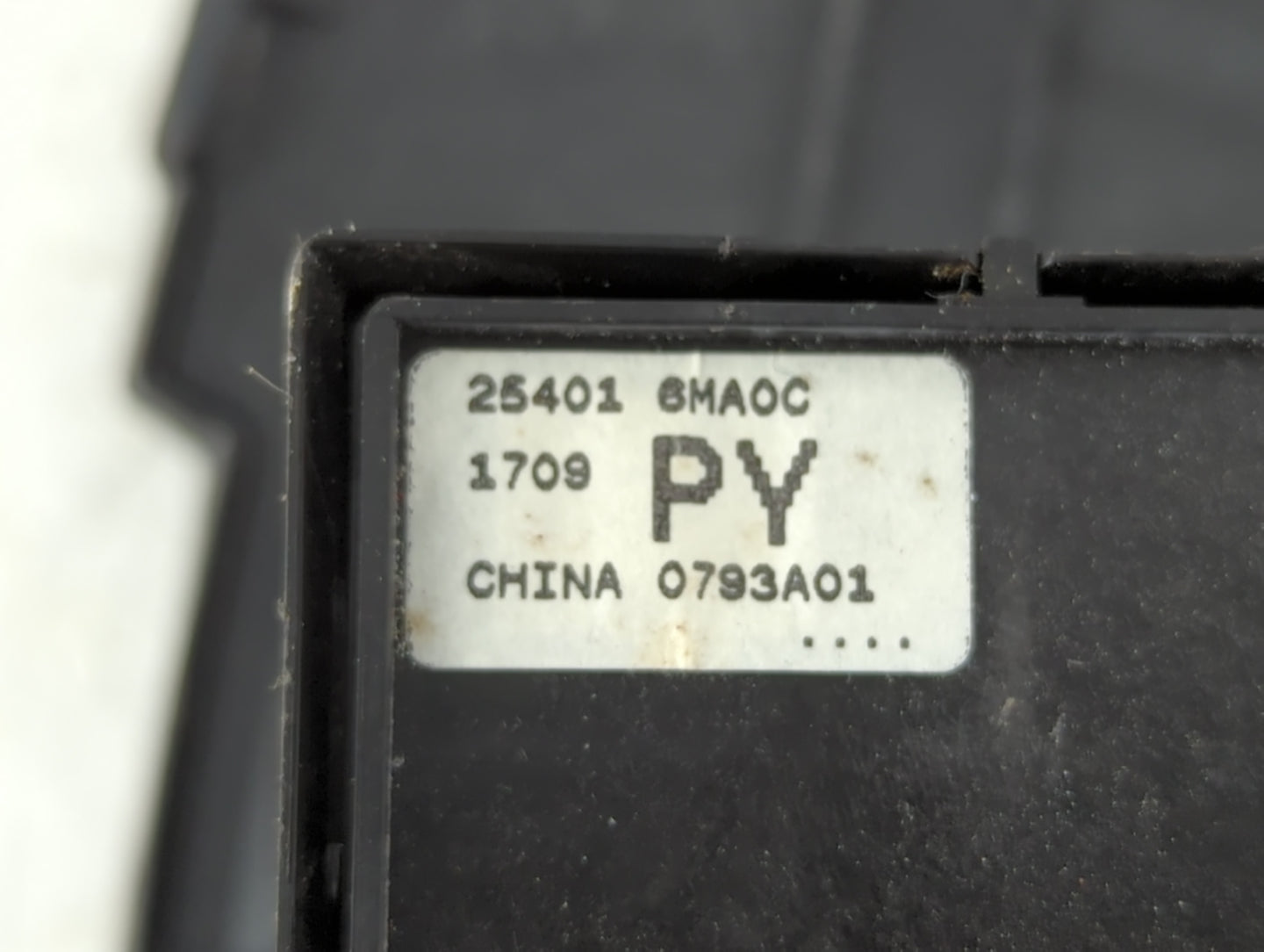 2017-2022 Nissan Rogue Sport Master Power Window Switch Replacement Driver Side Left P/N:25401 6MA0C Fits OEM Used Auto Part