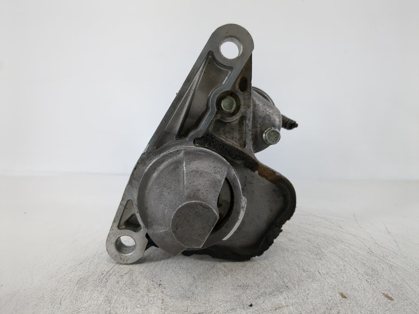 2017-2020 Nissan Rogue Sport Car Starter Motor Solenoid OEM P/N:23300 4BB0B Fits Fits 2017 2018 2019 2020 2021 OEM Used Auto