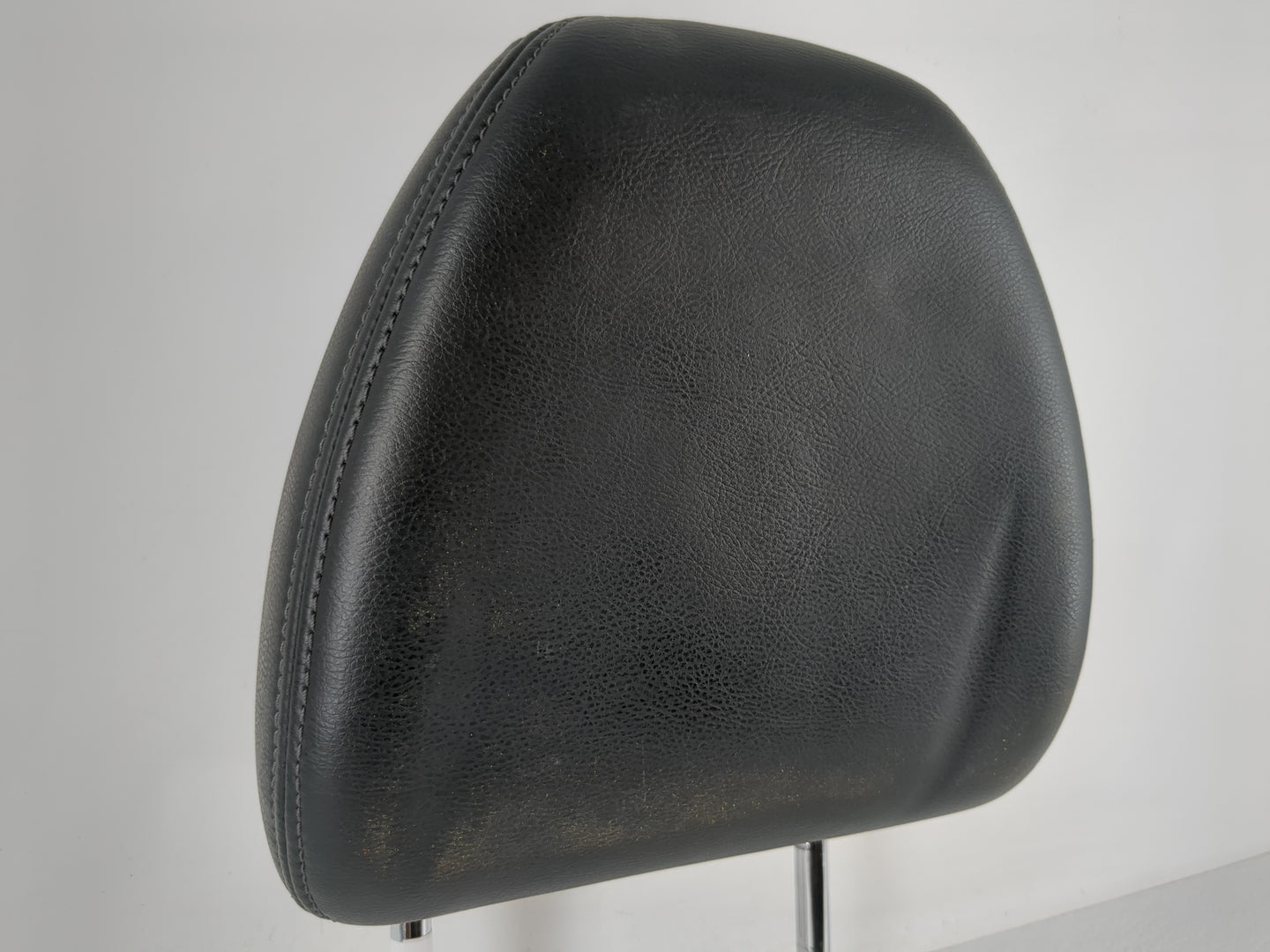 2018-2019 Nissan Rogue Sport Headrest Head Rest Front Driver Passenger Seat Fits Fits 2018 2019 OEM Used Auto Parts - Oemuse