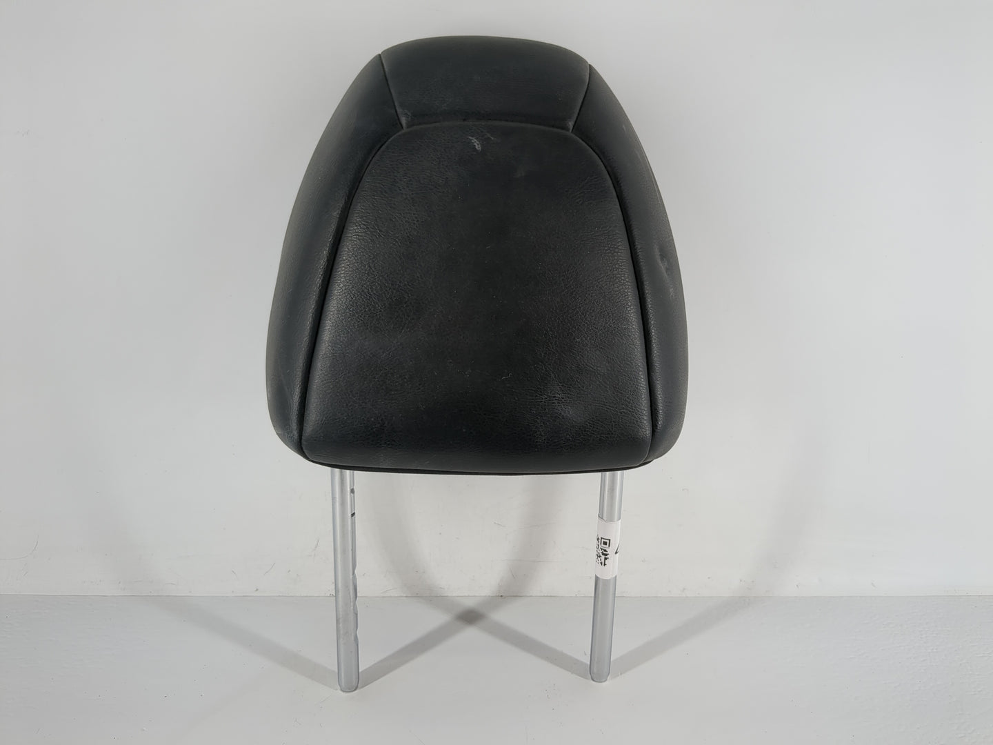 2018-2019 Nissan Rogue Sport Headrest Head Rest Front Driver Passenger Seat Fits Fits 2018 2019 OEM Used Auto Parts - Oemuse