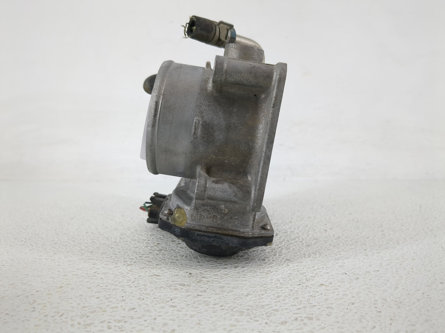 2018-2022 Nissan Rogue Sport Throttle Body P/N:4BA60-01 F Fits Fits 2018 2019 2020 2021 2022 OEM Used Auto Parts - Oemusedau