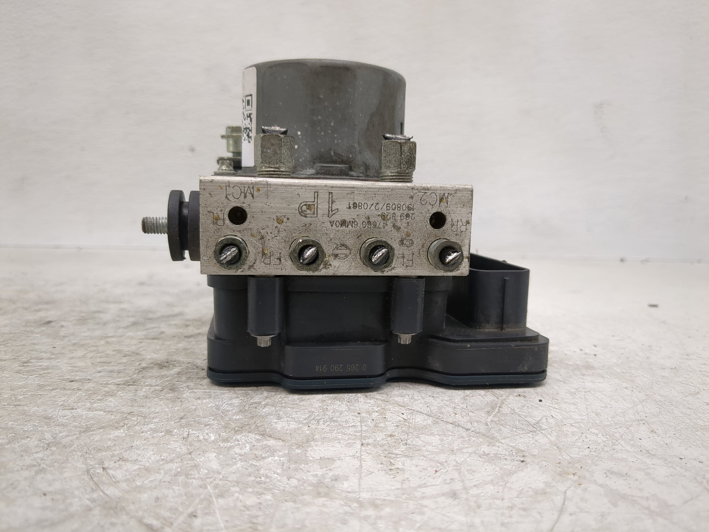 2019-2021 Nissan Rogue Sport ABS Pump Control Module Replacement P/N:2265106452 Fits Fits 2019 2020 2021 OEM Used Auto Parts