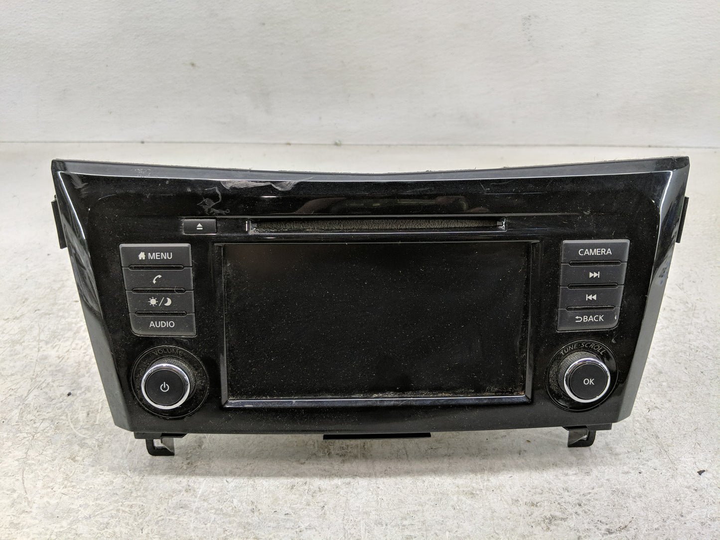 2019-2022 Nissan Rogue Sport Radio AM FM Cd Player Receiver Replacement P/N:2591A8FM0C Fits Fits 2019 2020 2021 2022 OEM Use
