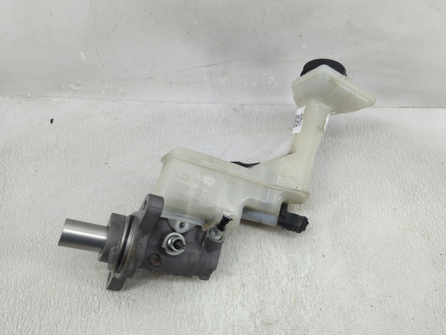 2017-2022 Nissan Rogue Sport Brake Master Cylinder 1278069 - Oemusedautoparts1.com