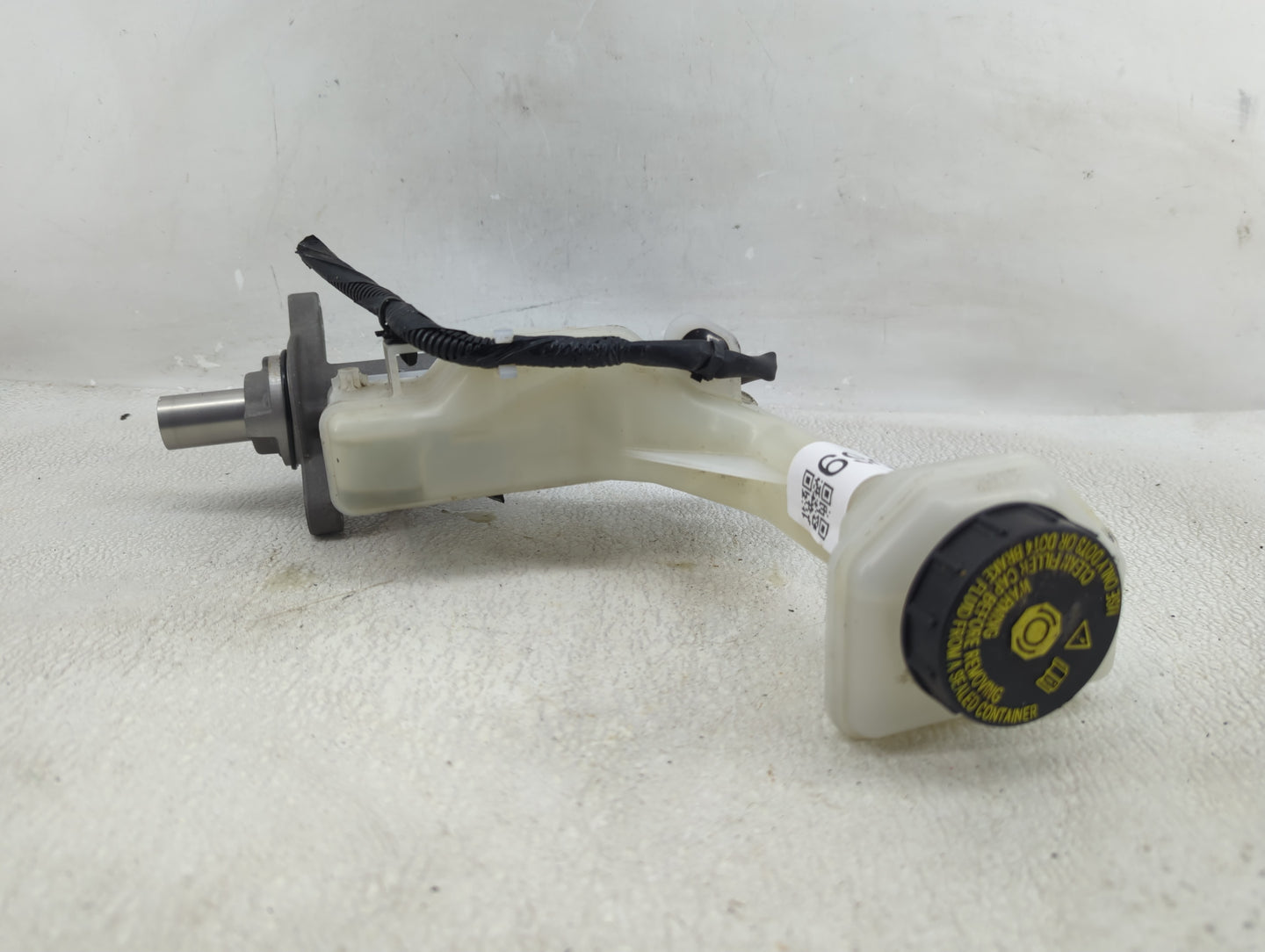 2017-2022 Nissan Rogue Sport Brake Master Cylinder 1278069 - Oemusedautoparts1.com