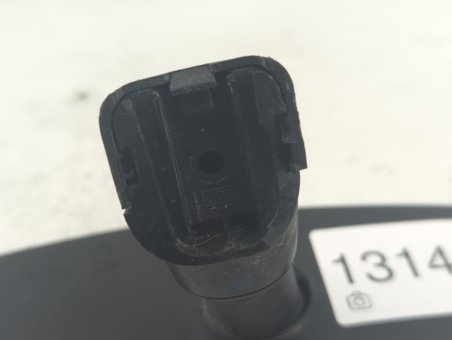 2017-2021 Nissan Rogue Sport Interior Rear View Mirror Replacement OEM Fits OEM Used Auto Parts - Oemusedautoparts1.com