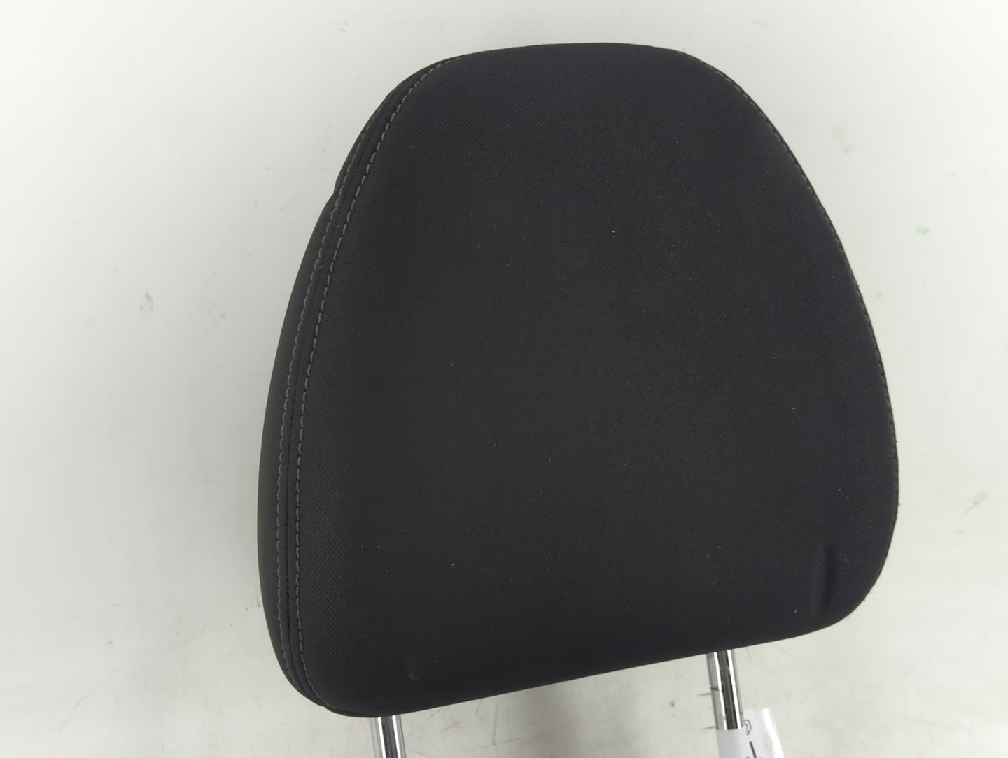 2017 Nissan Rogue Sport Headrest Head Rest Front Driver Passenger Seat - Oemusedautoparts1.com