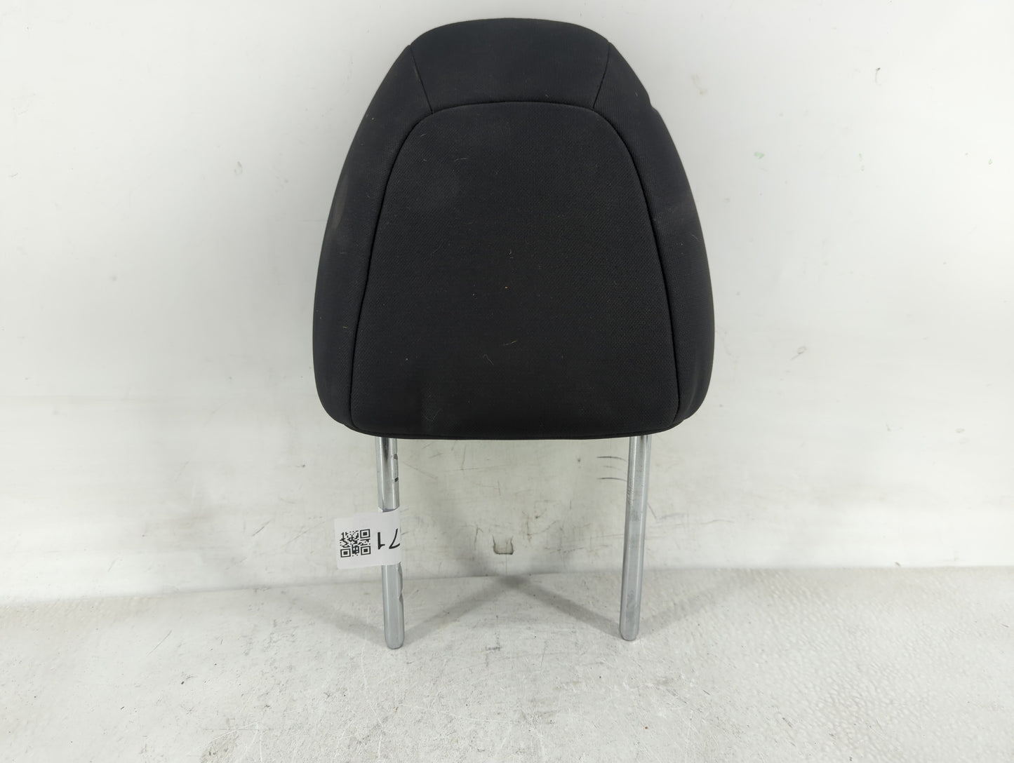 2017 Nissan Rogue Sport Headrest Head Rest Front Driver Passenger Seat - Oemusedautoparts1.com
