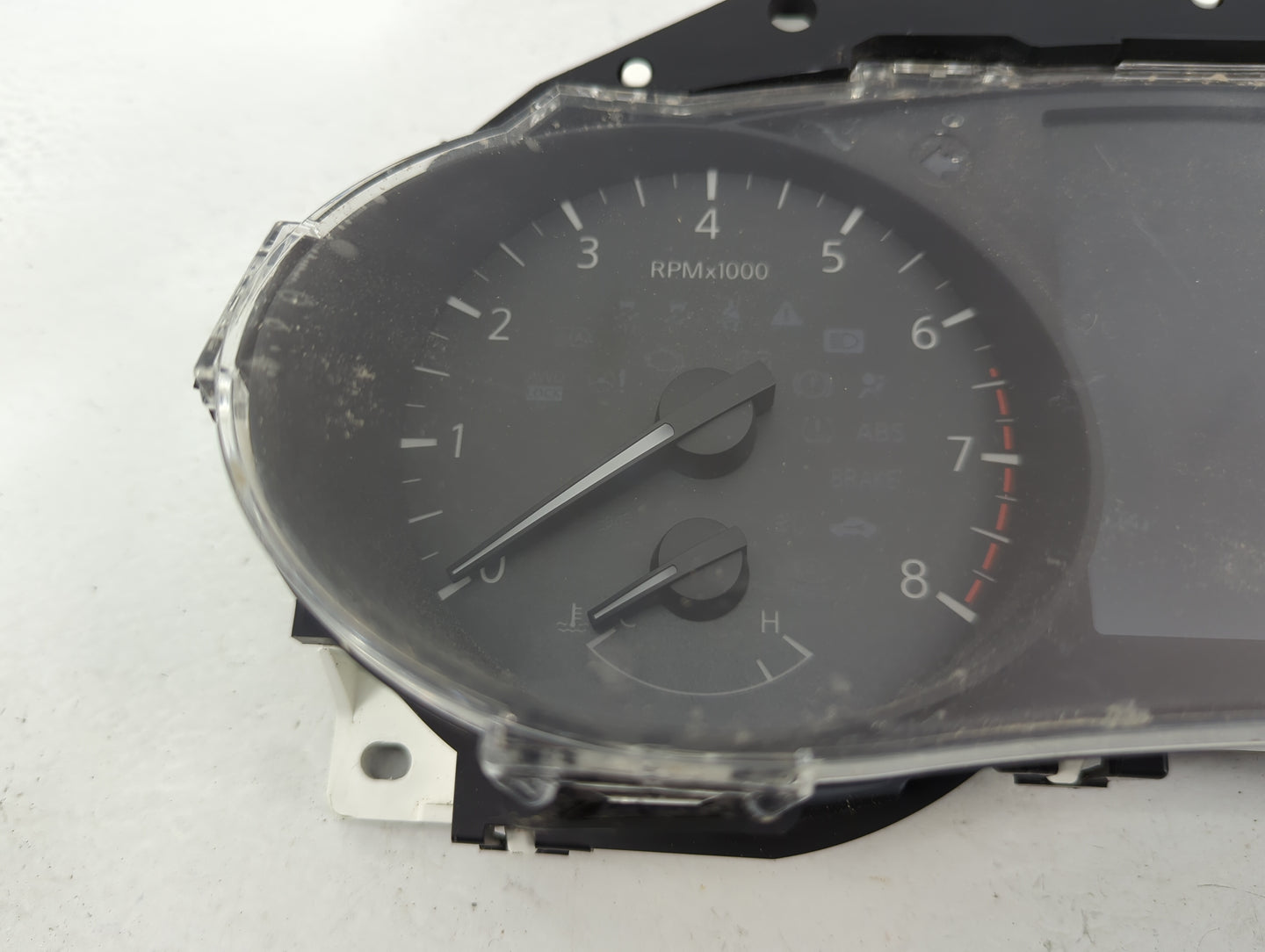 2019 Nissan Rogue Sport Instrument Cluster Speedometer Gauges P/N:190719 0019 Fits OEM Used Auto Parts - Oemusedautoparts1.c