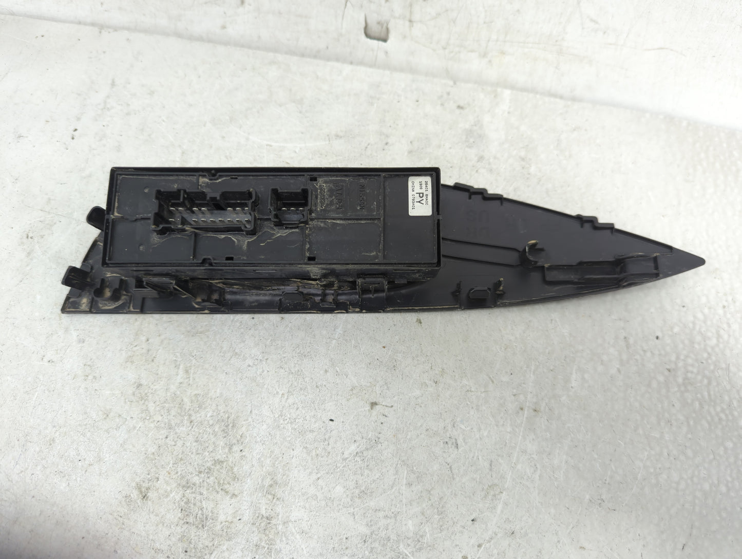 2017-2022 Nissan Rogue Sport Master Power Window Switch Replacement Driver Side Left P/N:25401 6MA0C Fits OEM Used Auto Part