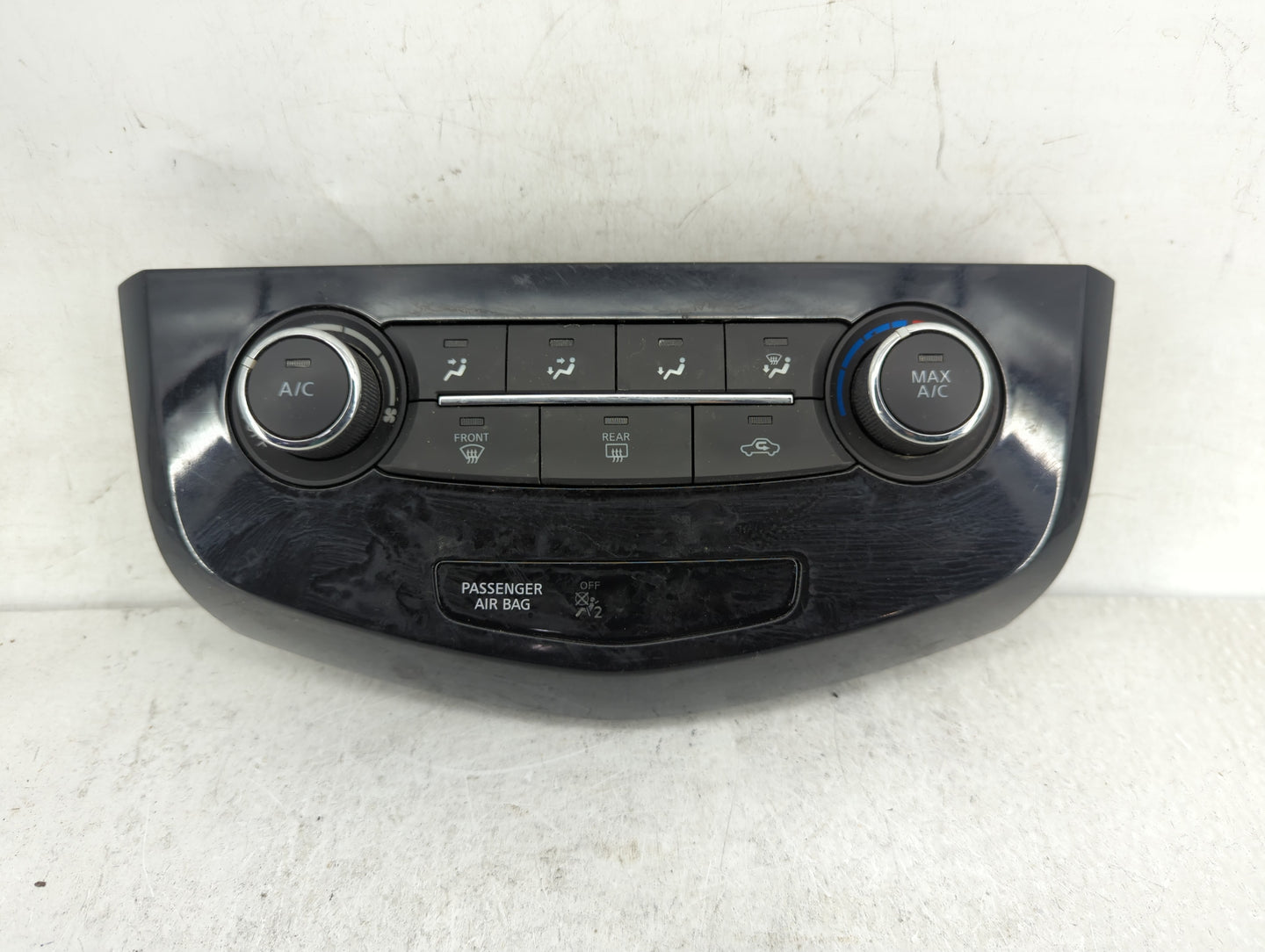 2017-2022 Nissan Rogue Sport Climate Control Module Temperature AC/Heater Replacement P/N:275007FA0A Fits OEM Used Auto Part