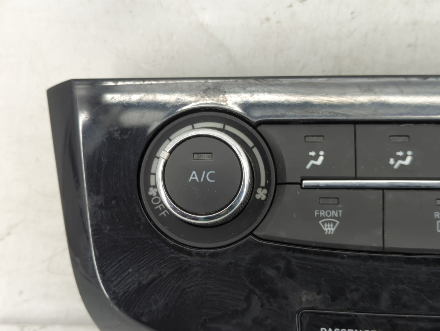 2017-2022 Nissan Rogue Sport Climate Control Module Temperature AC/Heater Replacement P/N:275007FA0A Fits OEM Used Auto Part