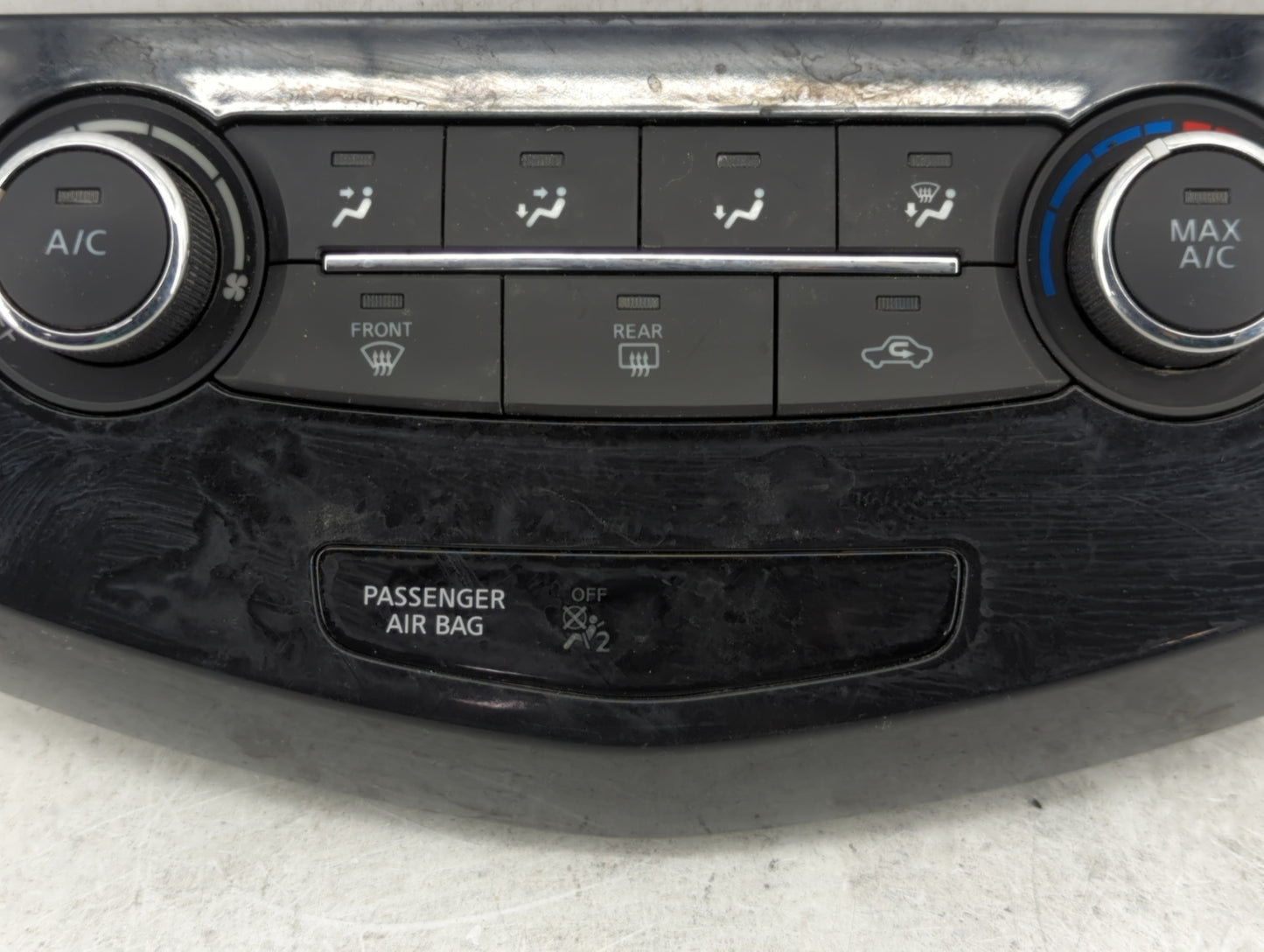 2017-2022 Nissan Rogue Sport Climate Control Module Temperature AC/Heater Replacement P/N:275007FA0A Fits OEM Used Auto Part